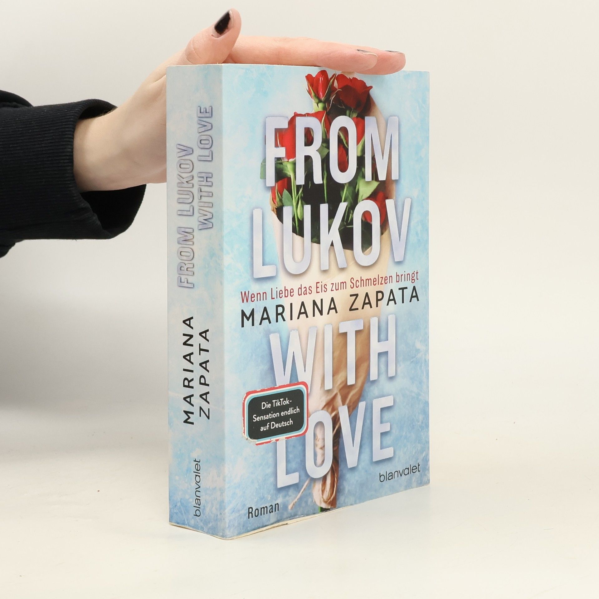 From Lukov with Love - Wenn Liebe das Eis zum Schmelzen bringt