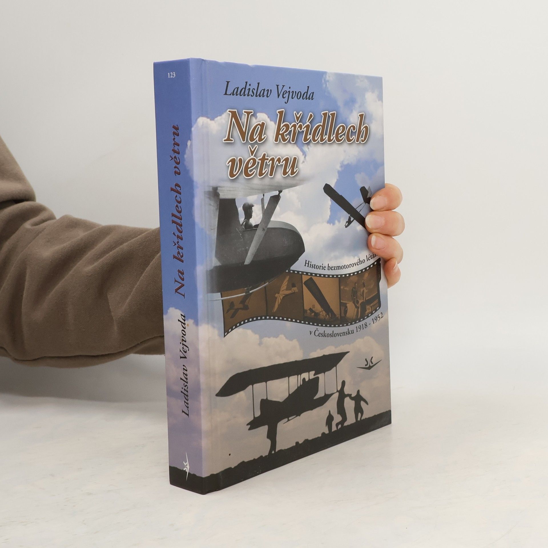 Ladislav Vejvoda Na křídlech větru