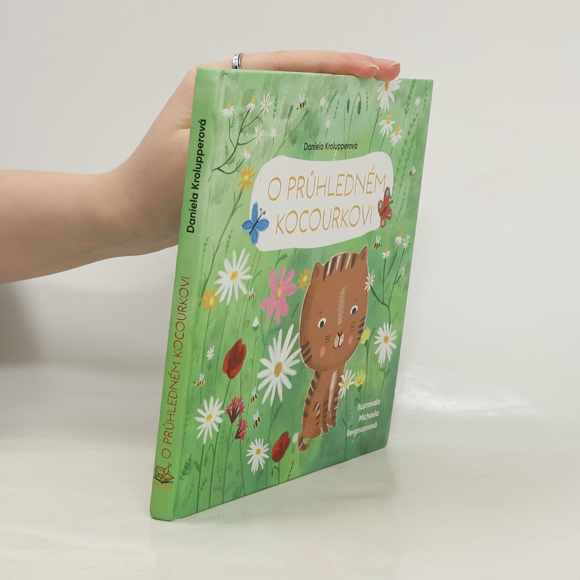 O průhledném kocourkovi