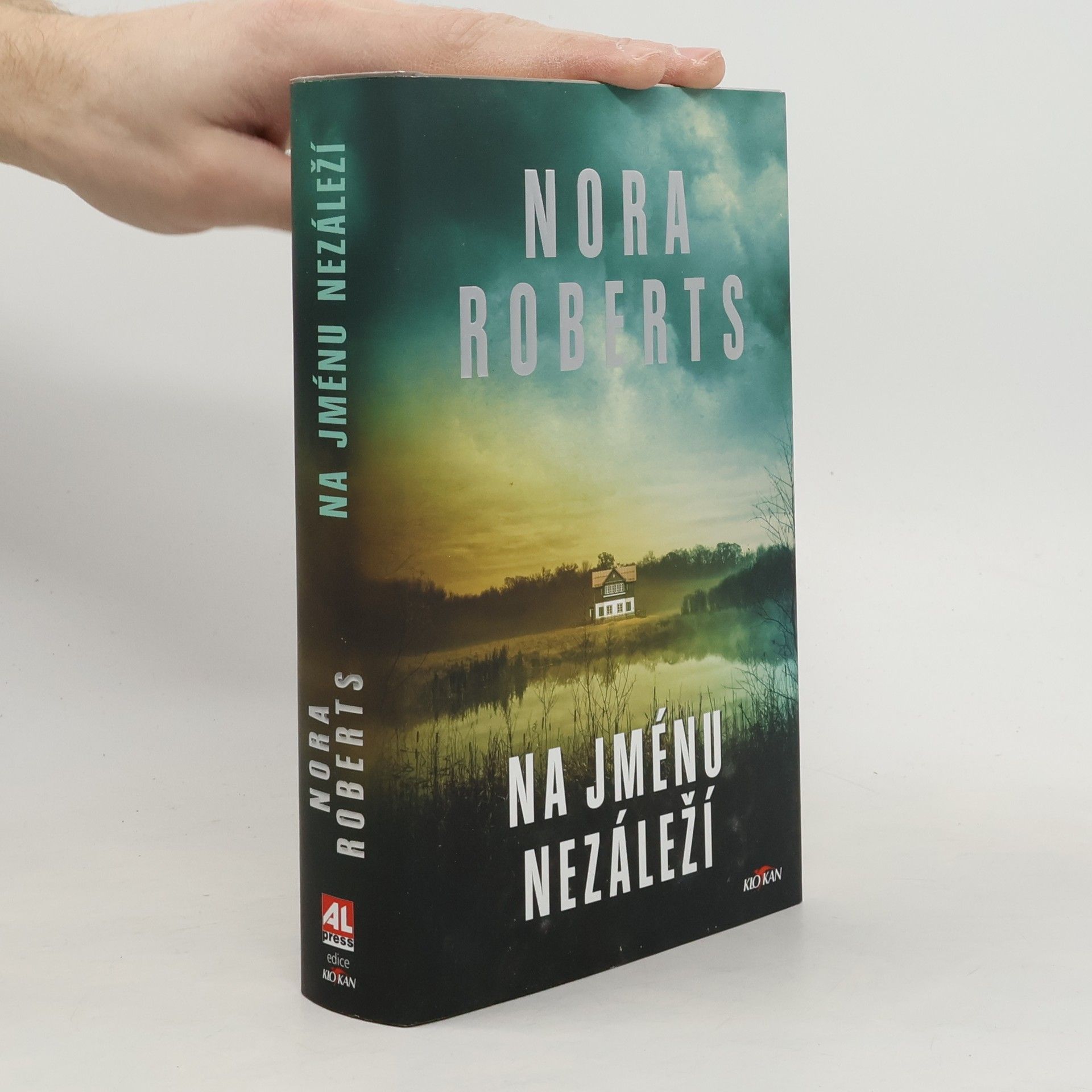 Nora Roberts Na jménu nezáleží