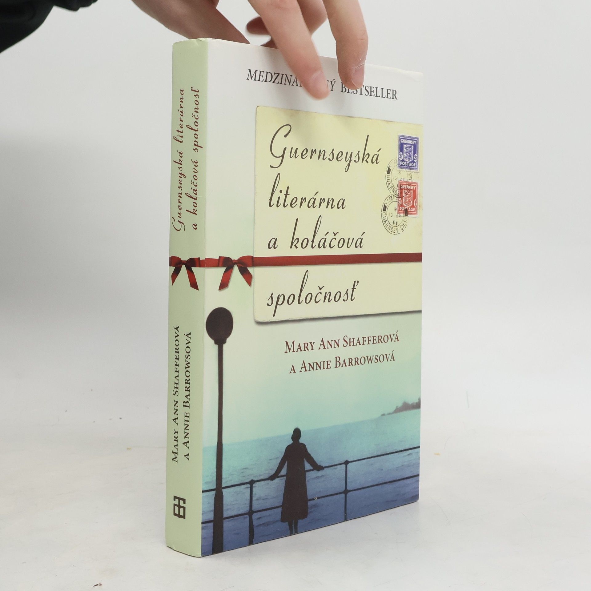 Guernseyská literárna a koláčová spoločnosť