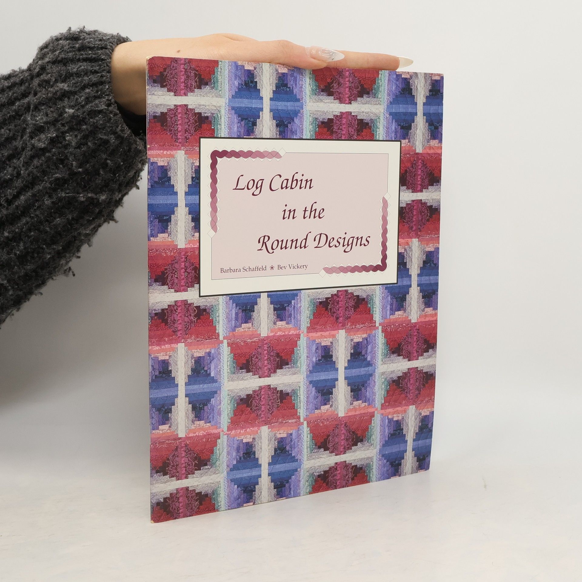 Barbara Schaffeld Log Cabin in the Round Designs