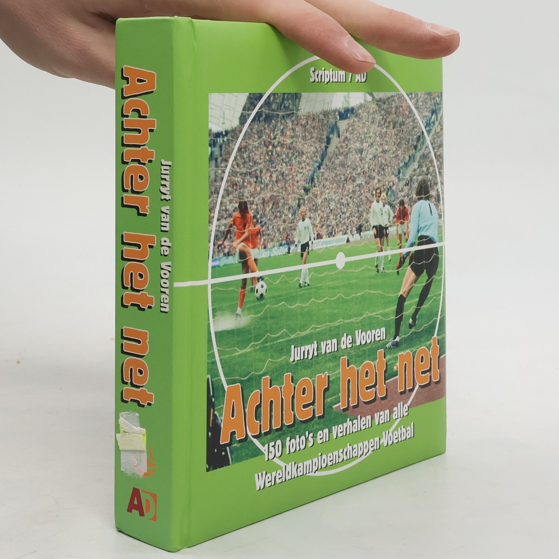 Jurryt van de Vooren Achter het net