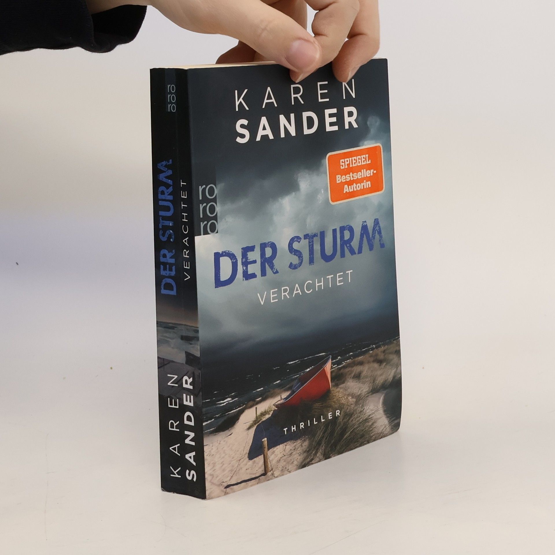 Sabine Martin Der Sturm - verachtet