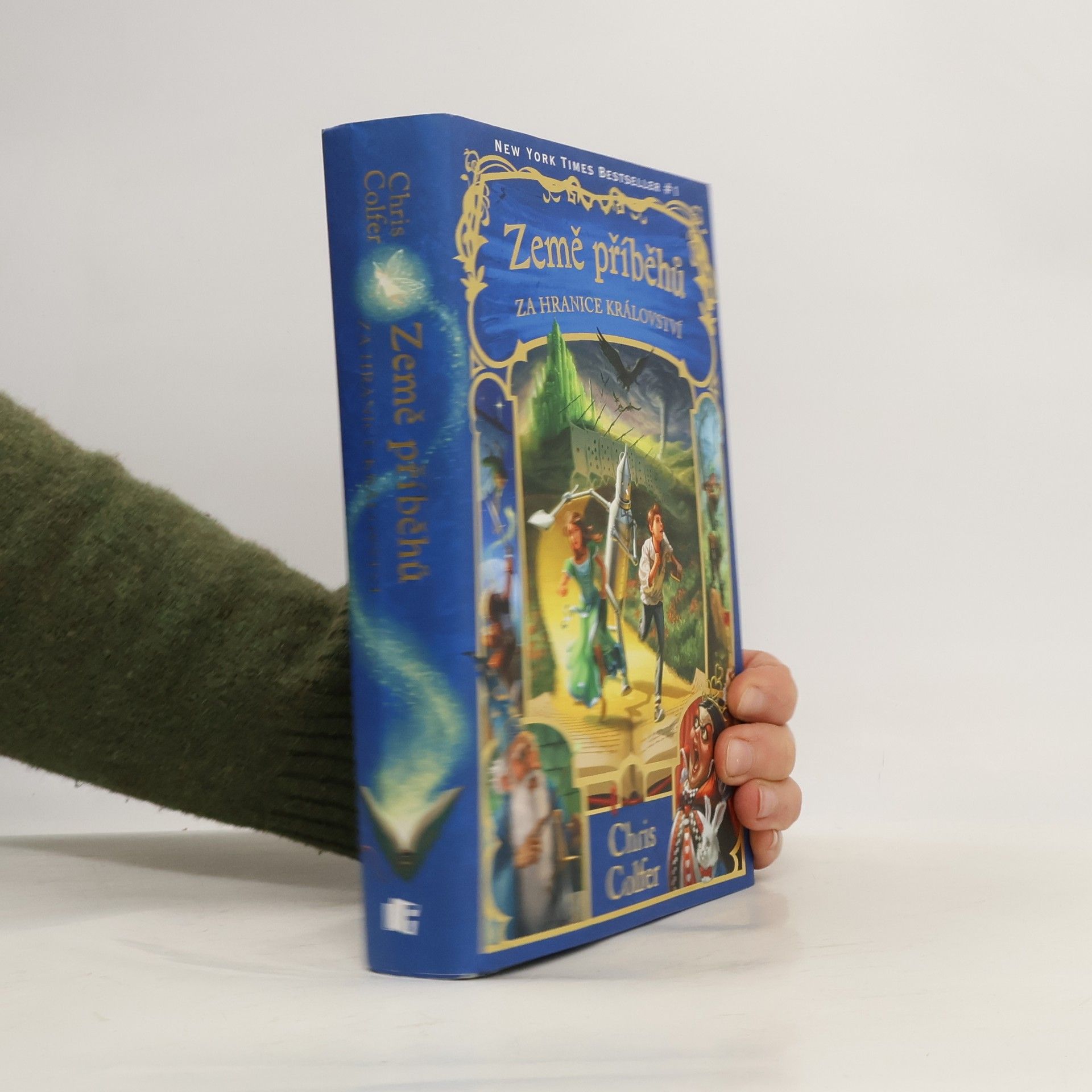 Chris Colfer Země příběhů. Za hranice království