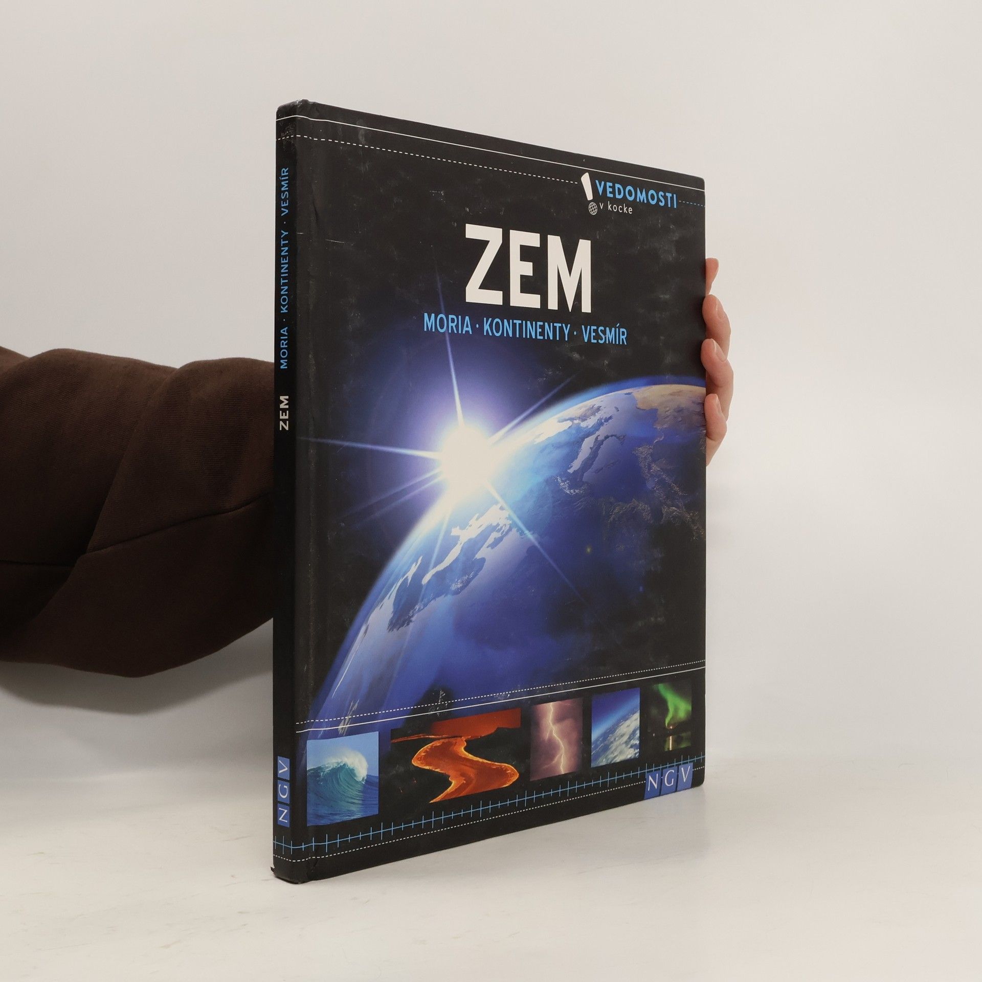 Collectif d'auteurs Zem. Moria, kontinenty, vesmír