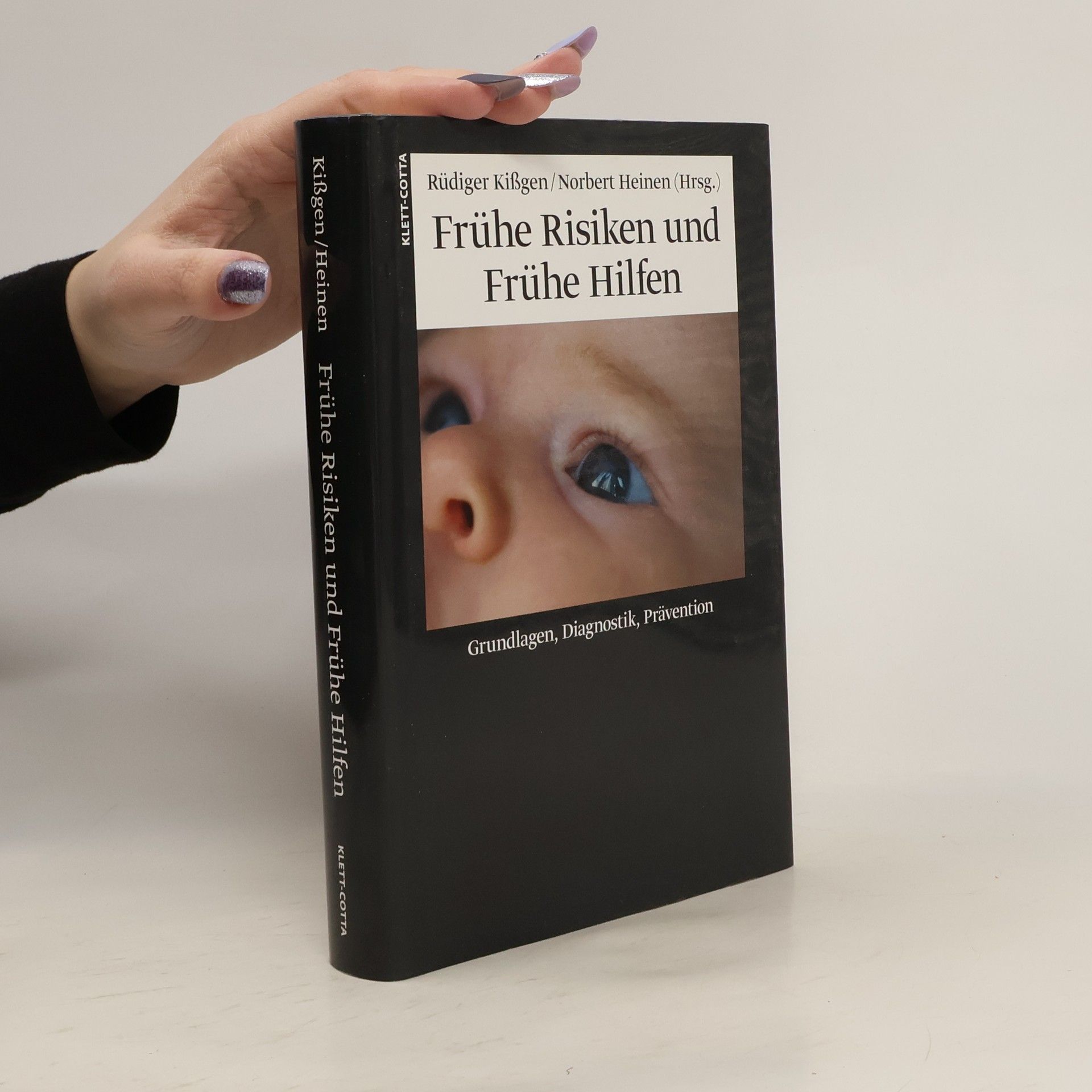 Frühe Risiken und Frühe Hilfen