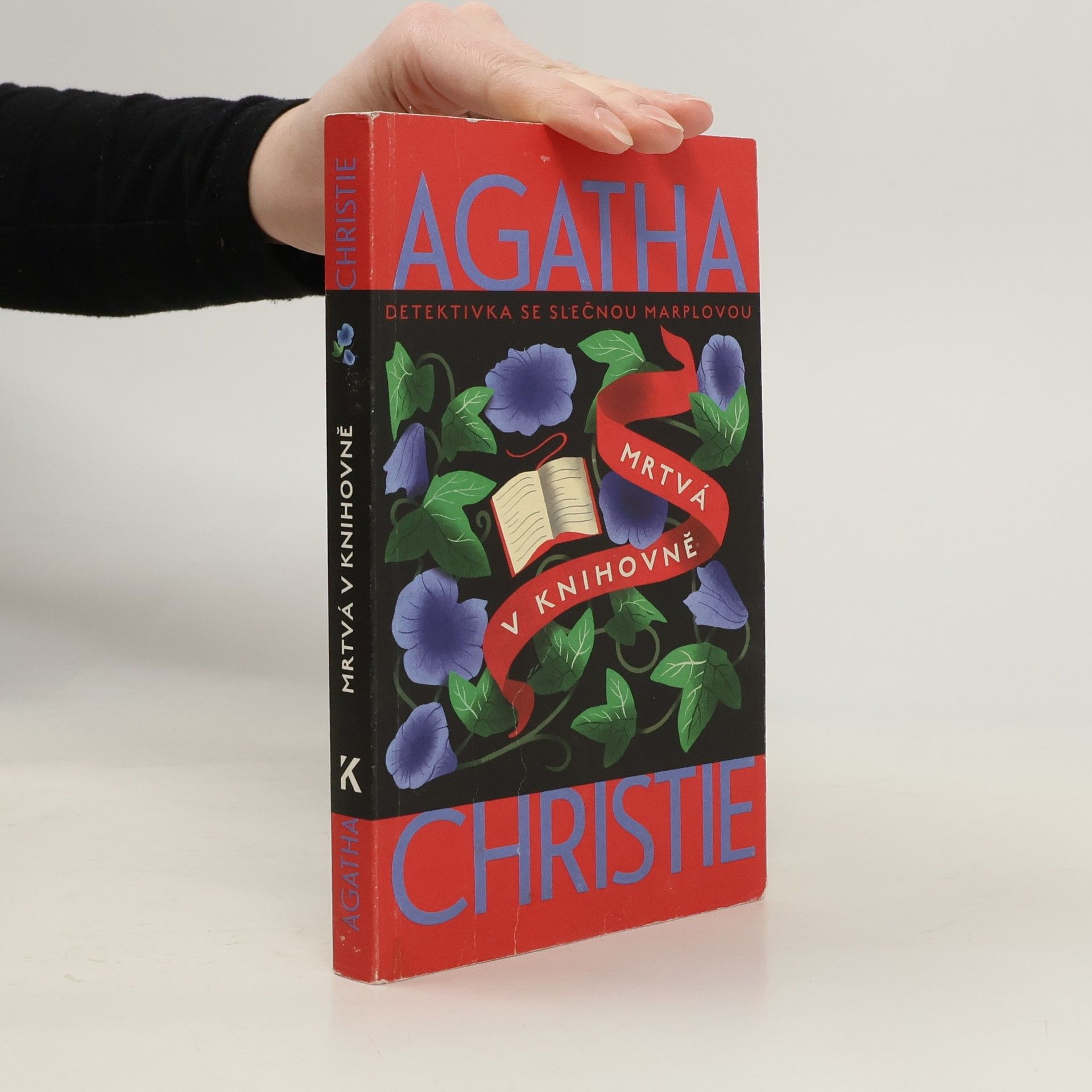 Agatha Christie Mrtvá v knihovně