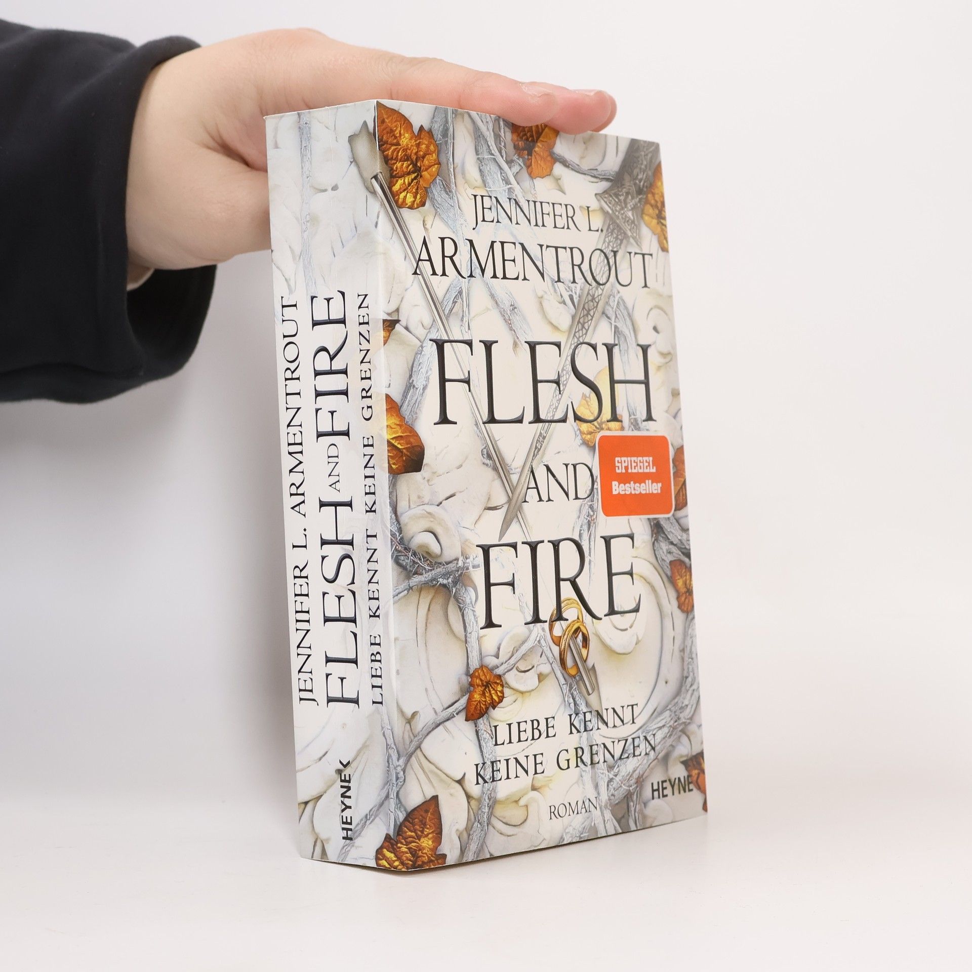 Jennifer L. Armentrout Flesh and Fire