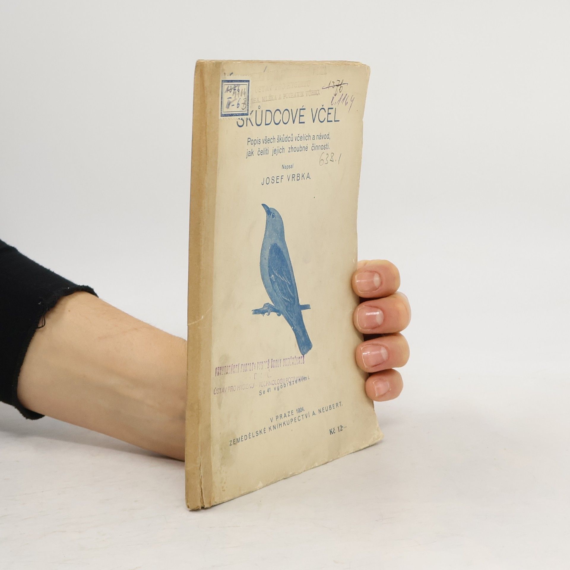 Josef Vrbka Škůdcové včel