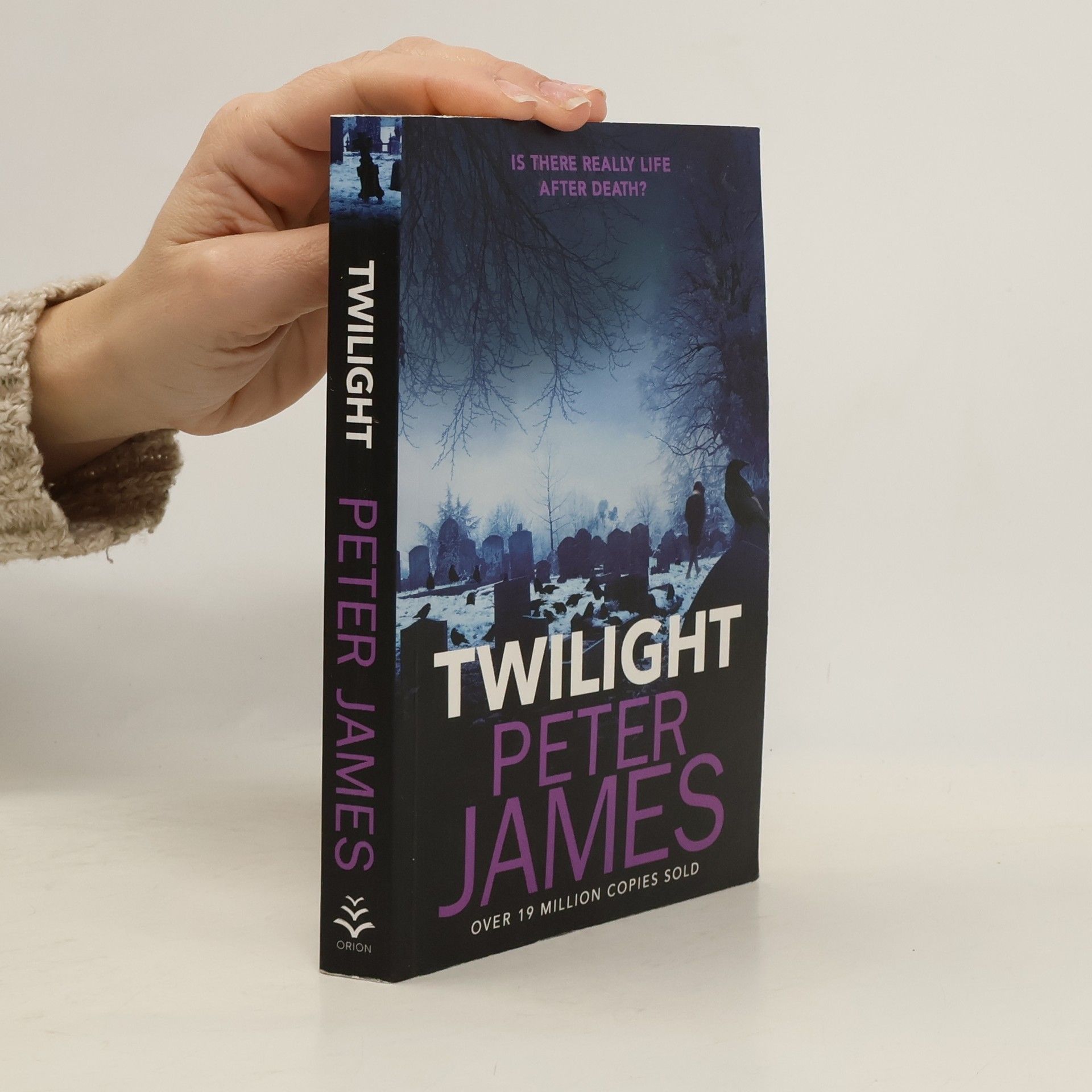 Peter James Twilight