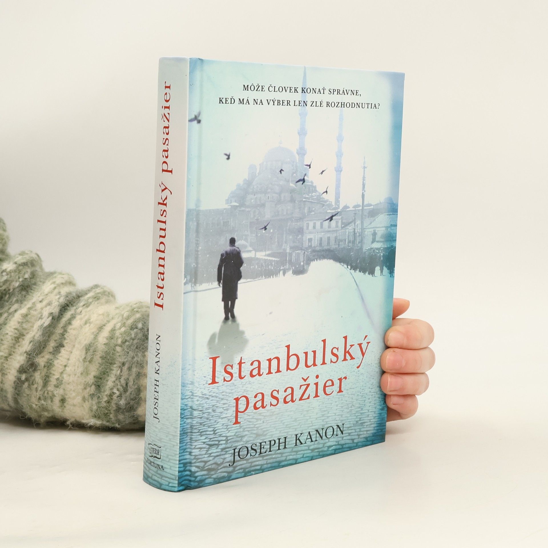 Joseph Kanon Istanbulský pasažier