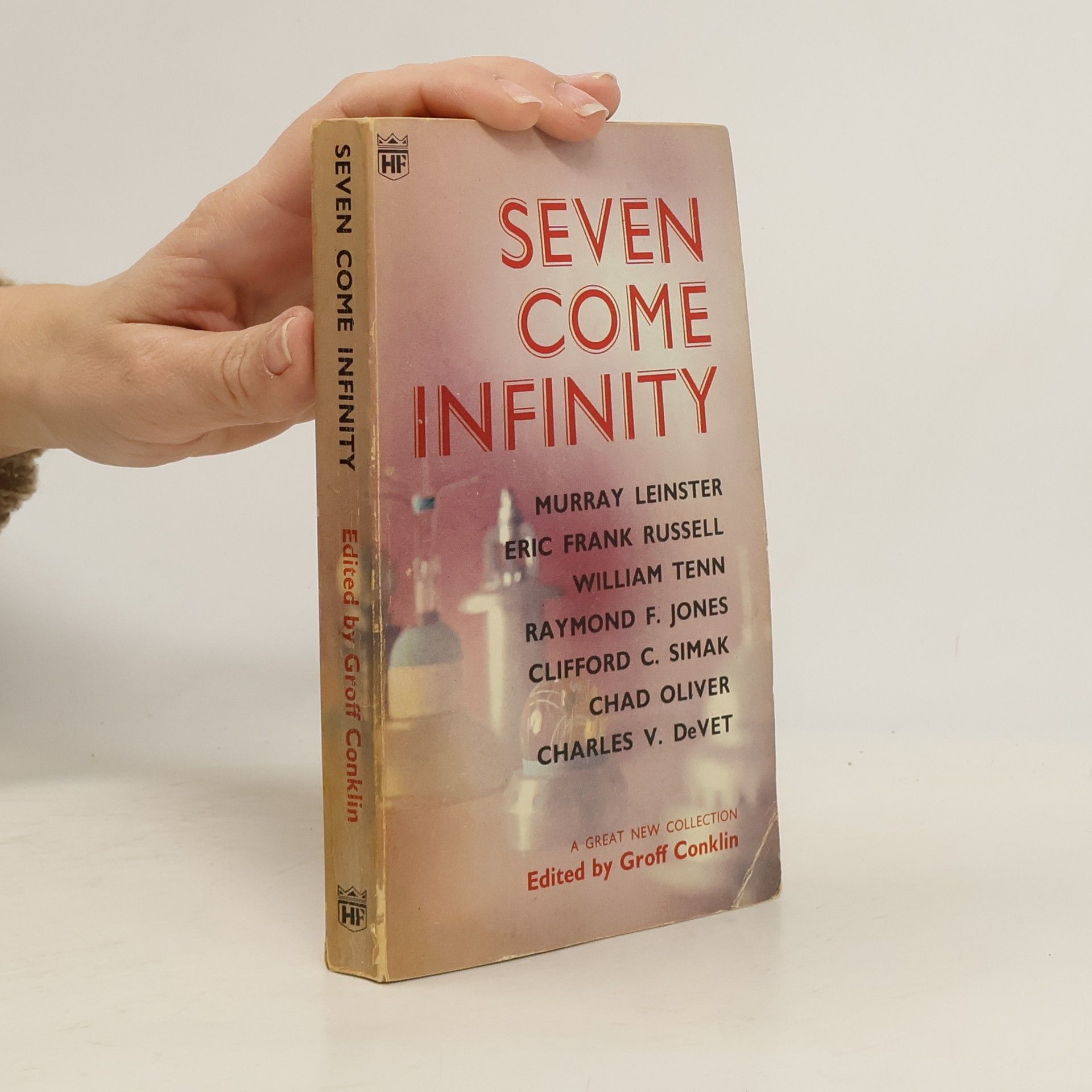 Kolektív autorov Seven Come Infinity