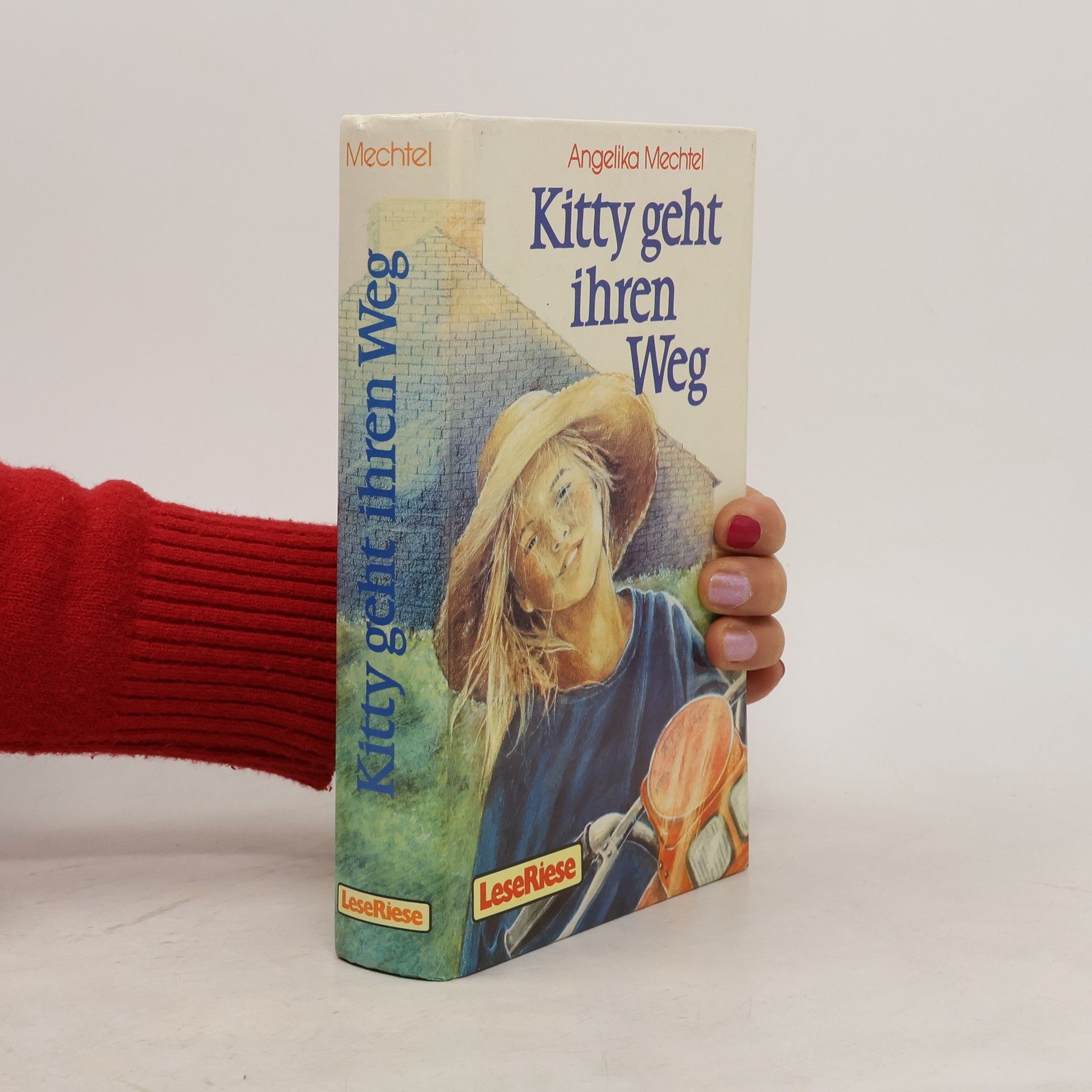 Angelika Mechtel Kitty geht ihren Weg. Zwei Mädchenromane in einem Band. Kitty Brombeere; Kitty und Kay