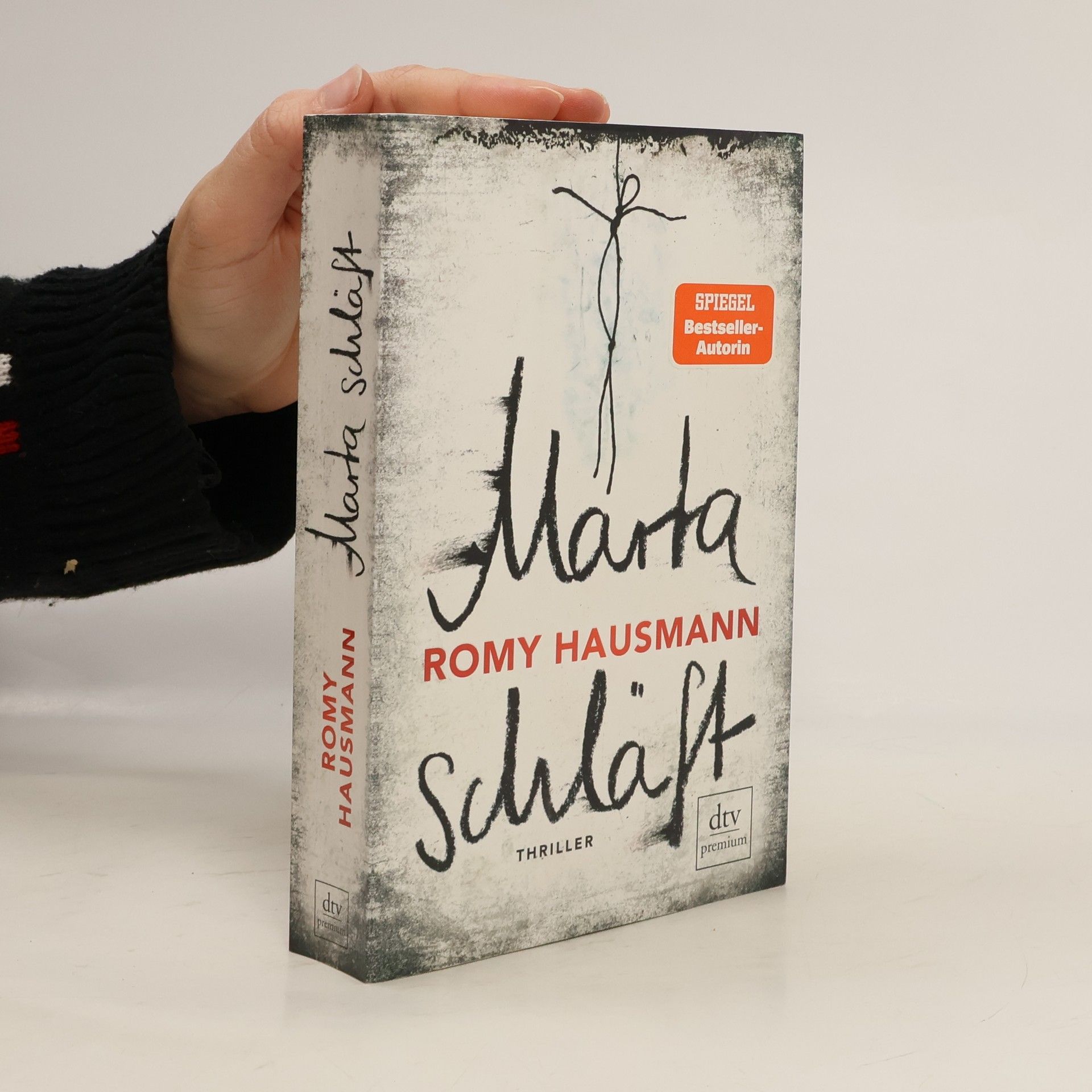 Romy Hausmann Marta schläft