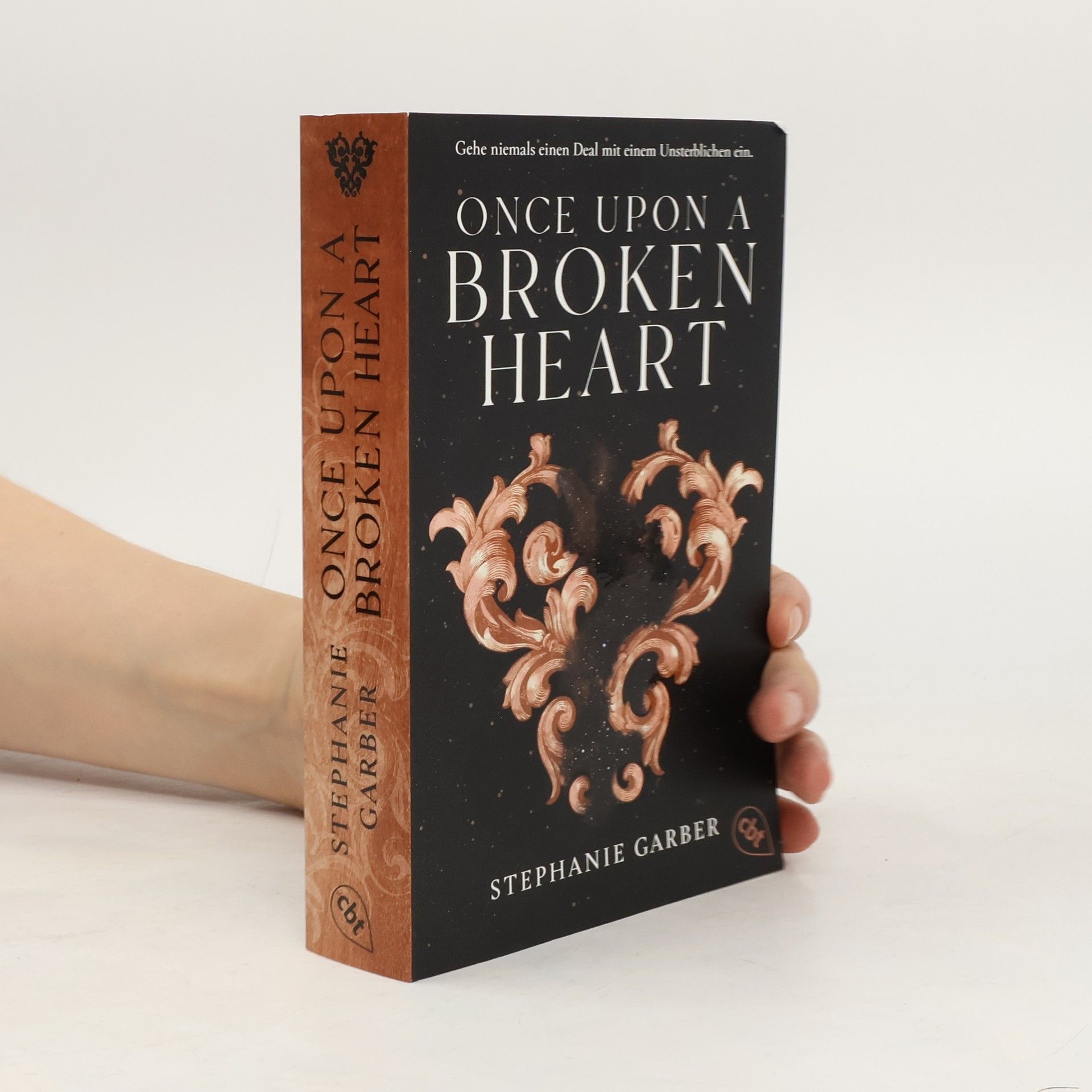Stephanie Garber Once Upon a Broken Heart