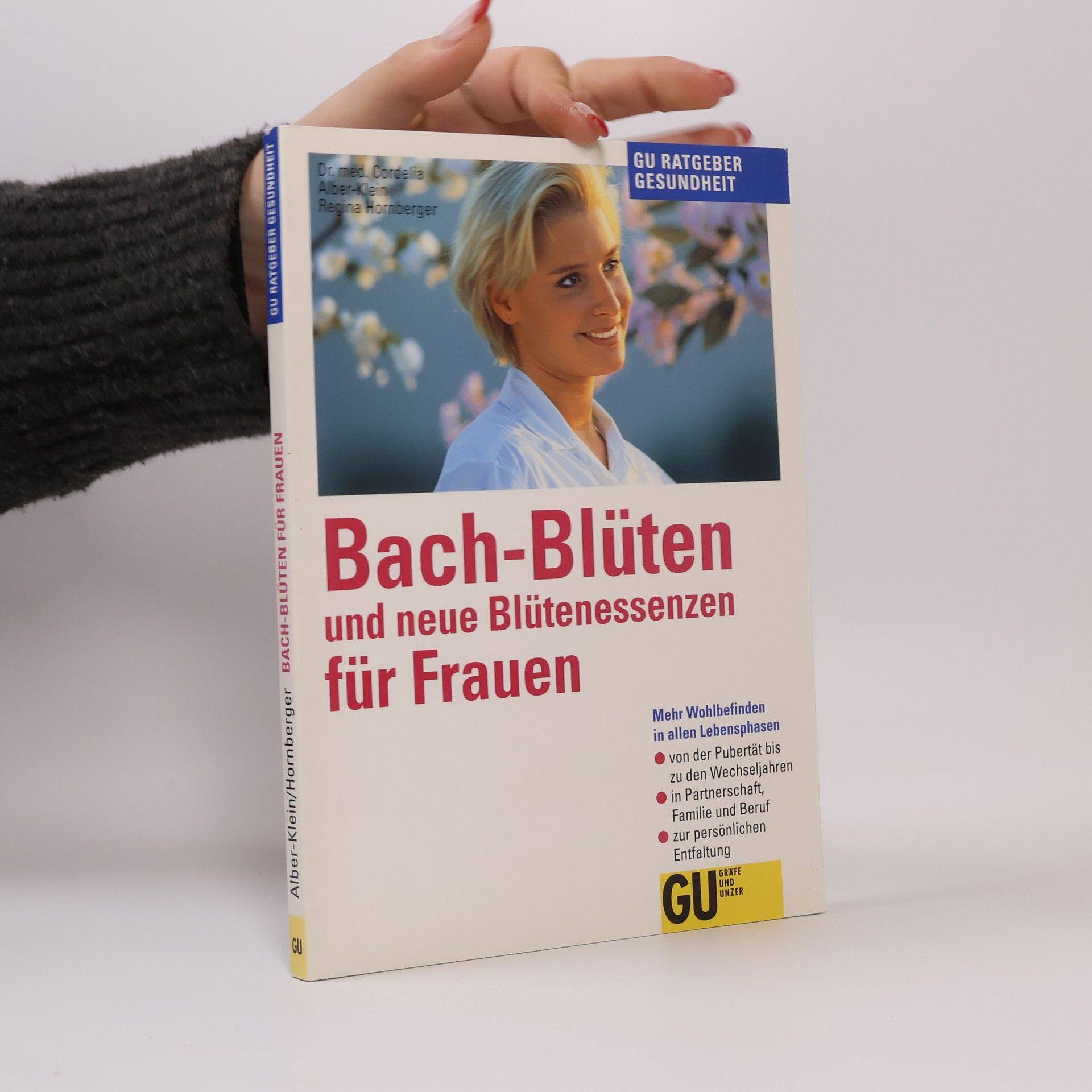 Bach-Blüten und neue Blütenessenzen für Frauen