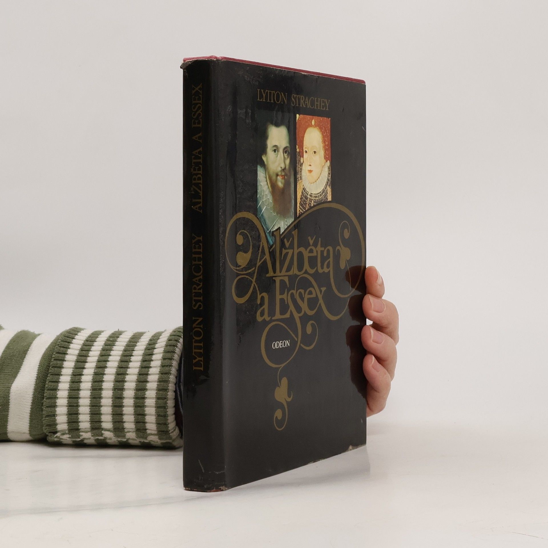 Lytton Strachey Alžběta a Essex