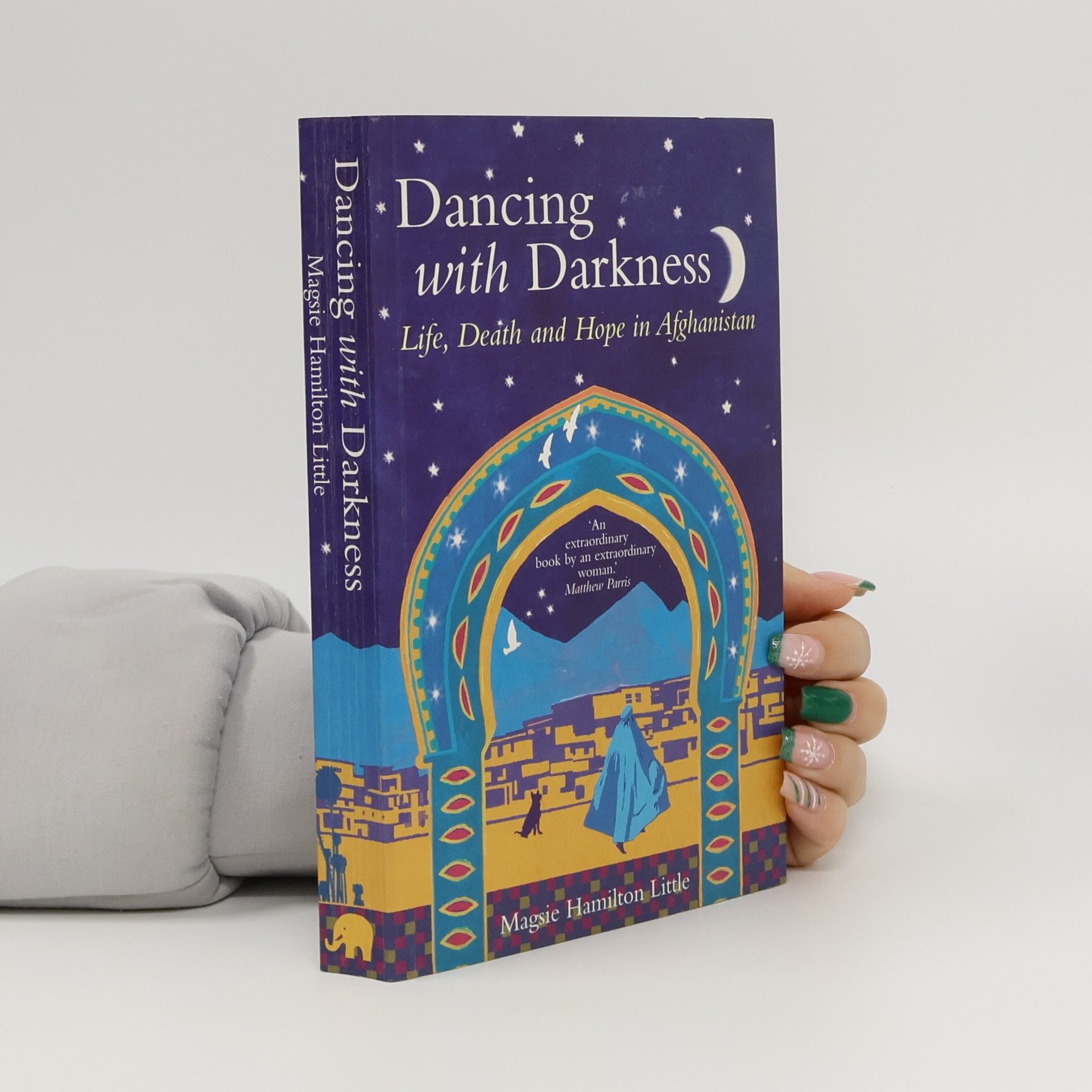 Magsie Hamilton-Little Dancing with Darkness