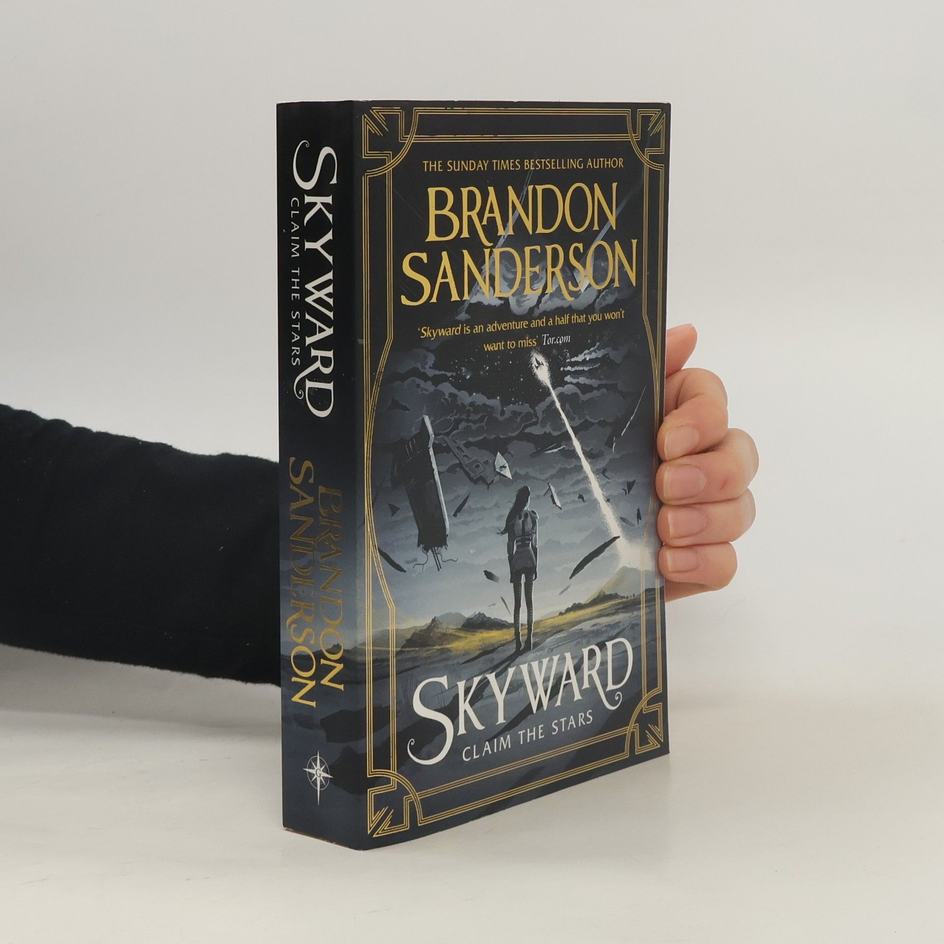 Brandon Sanderson Skyward