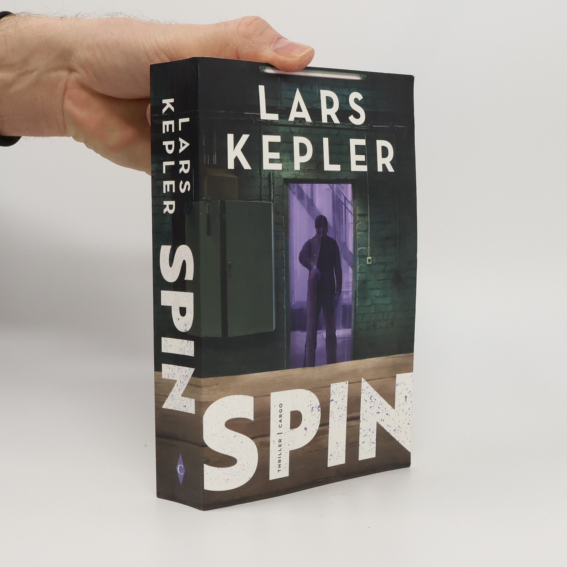 Lars Kepler Spin