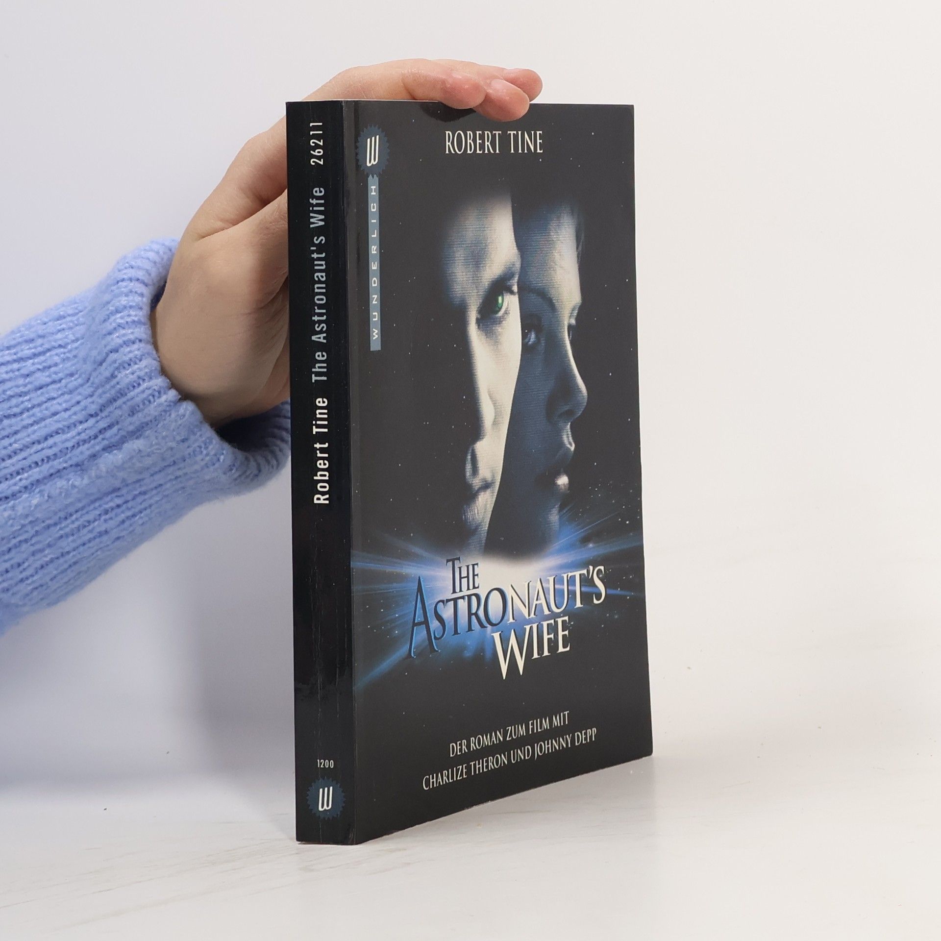 The Astronaut's Wife