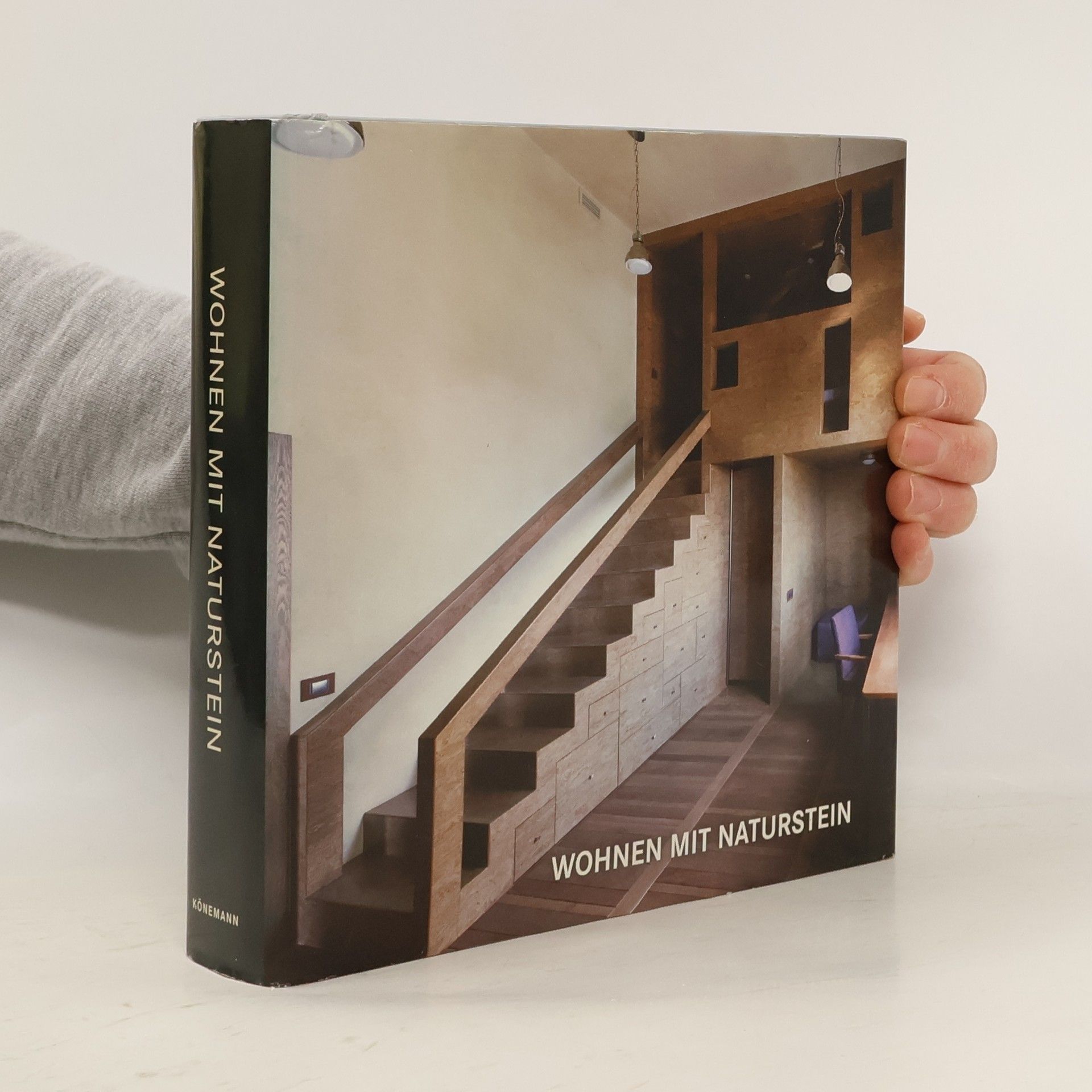 Alex Sánchez Wohnen mit Naturstein