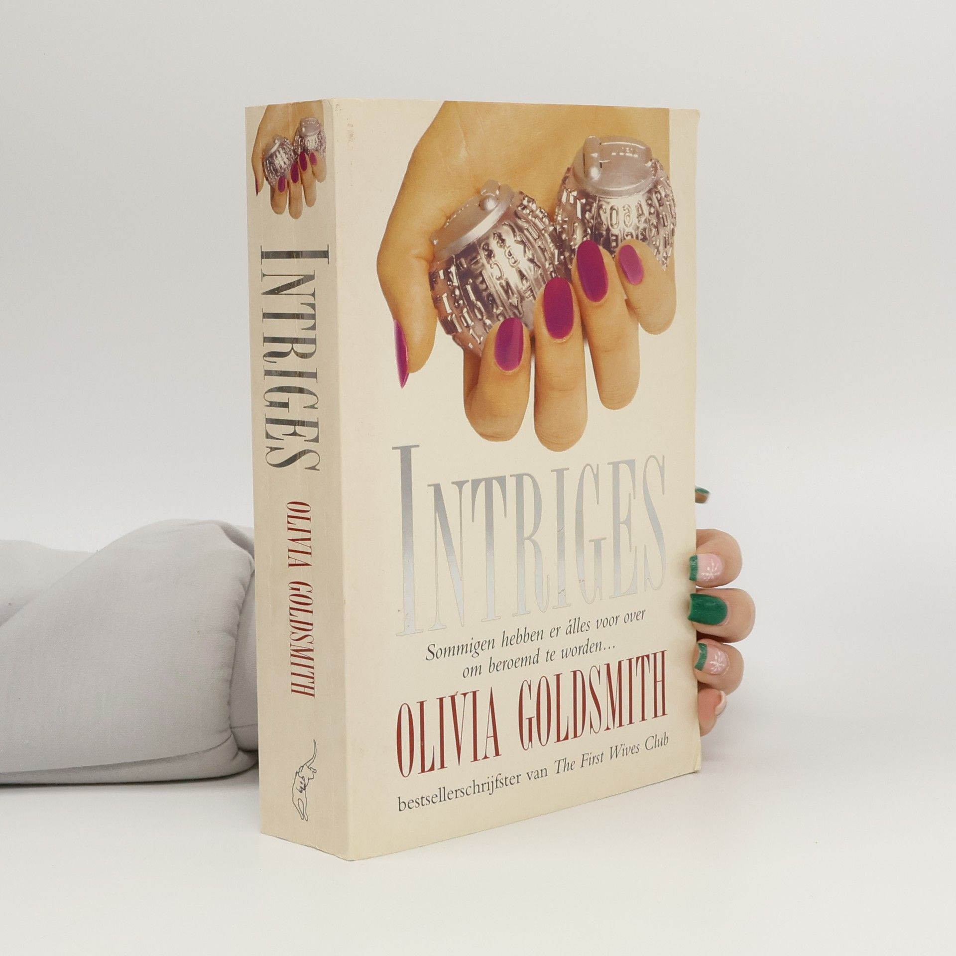 Olivia Goldsmith Intriges