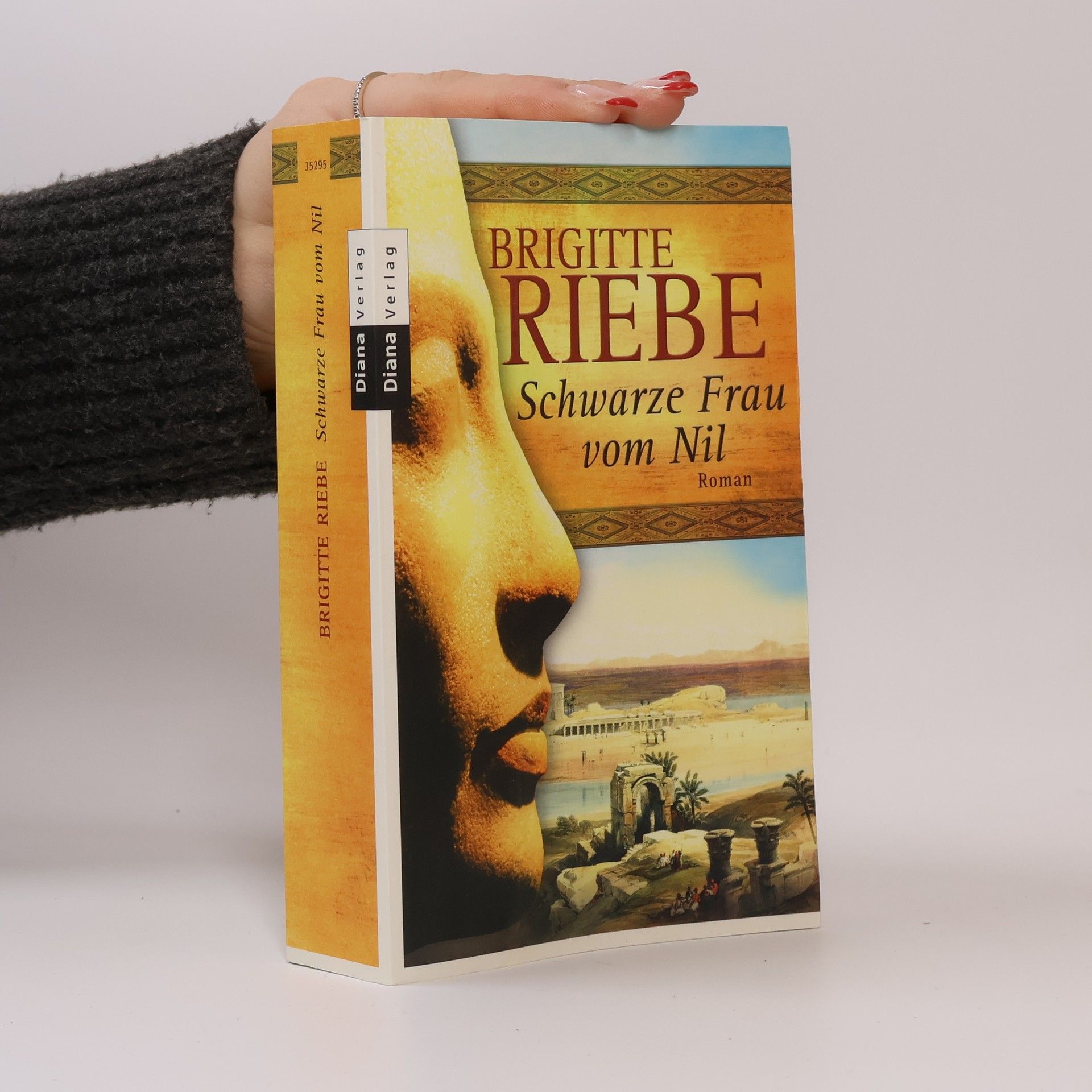 Schwarze Frau vom Nil