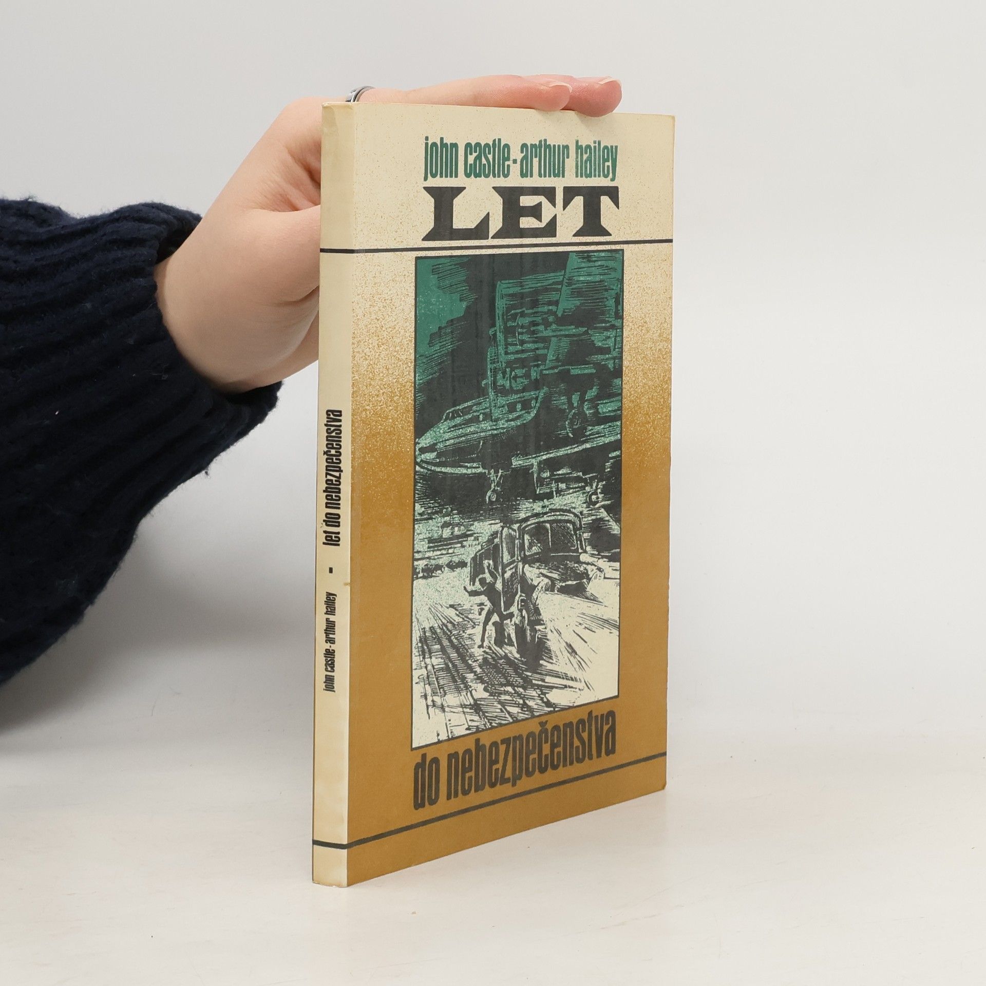 John Castle Let do nebezpečenstva