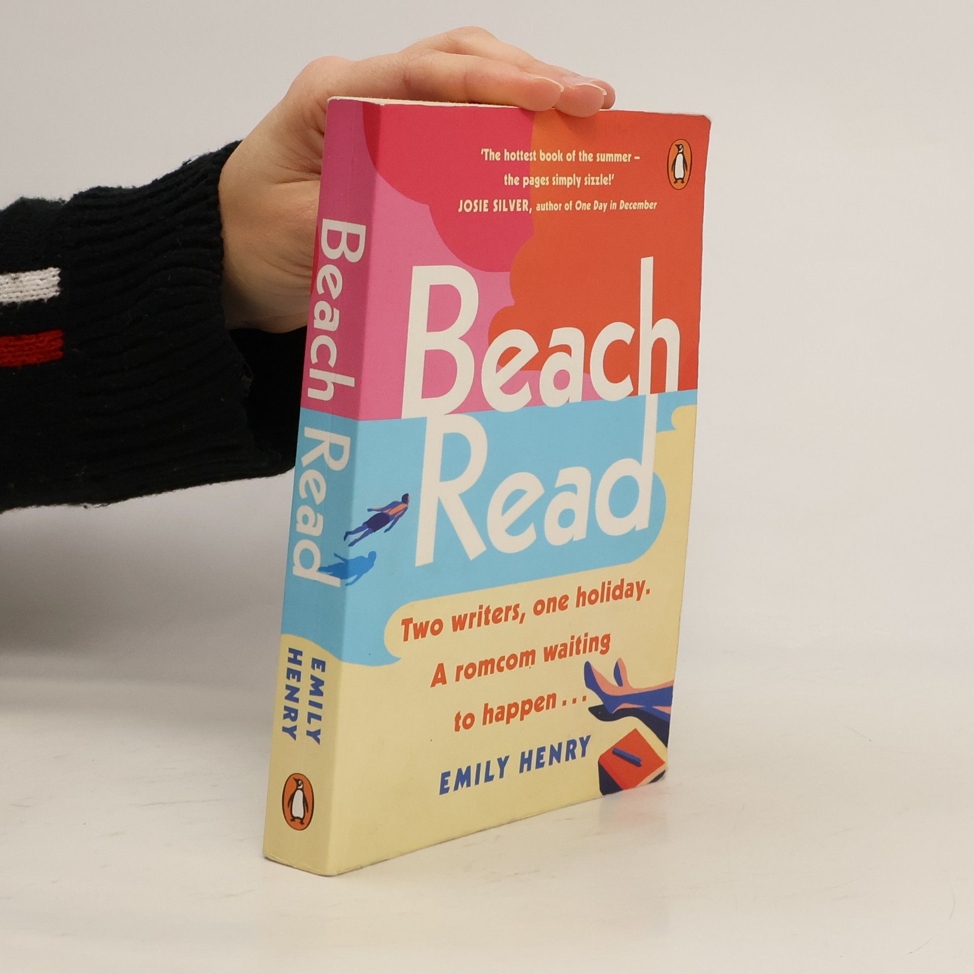 Emily Henry Beach read: Two writers, one holiday. A romcom waiting to happen ...