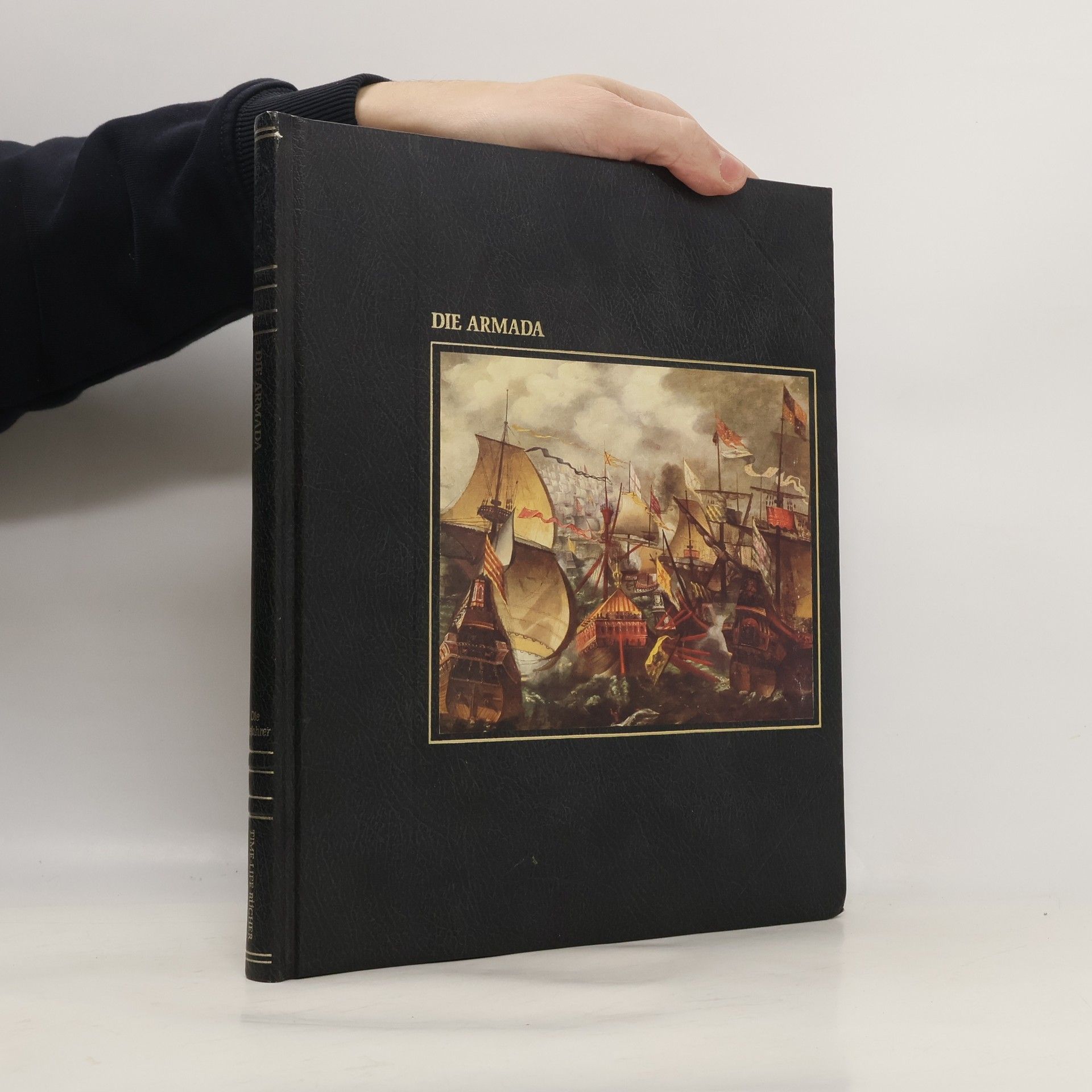 Bryce Walker Die Armada