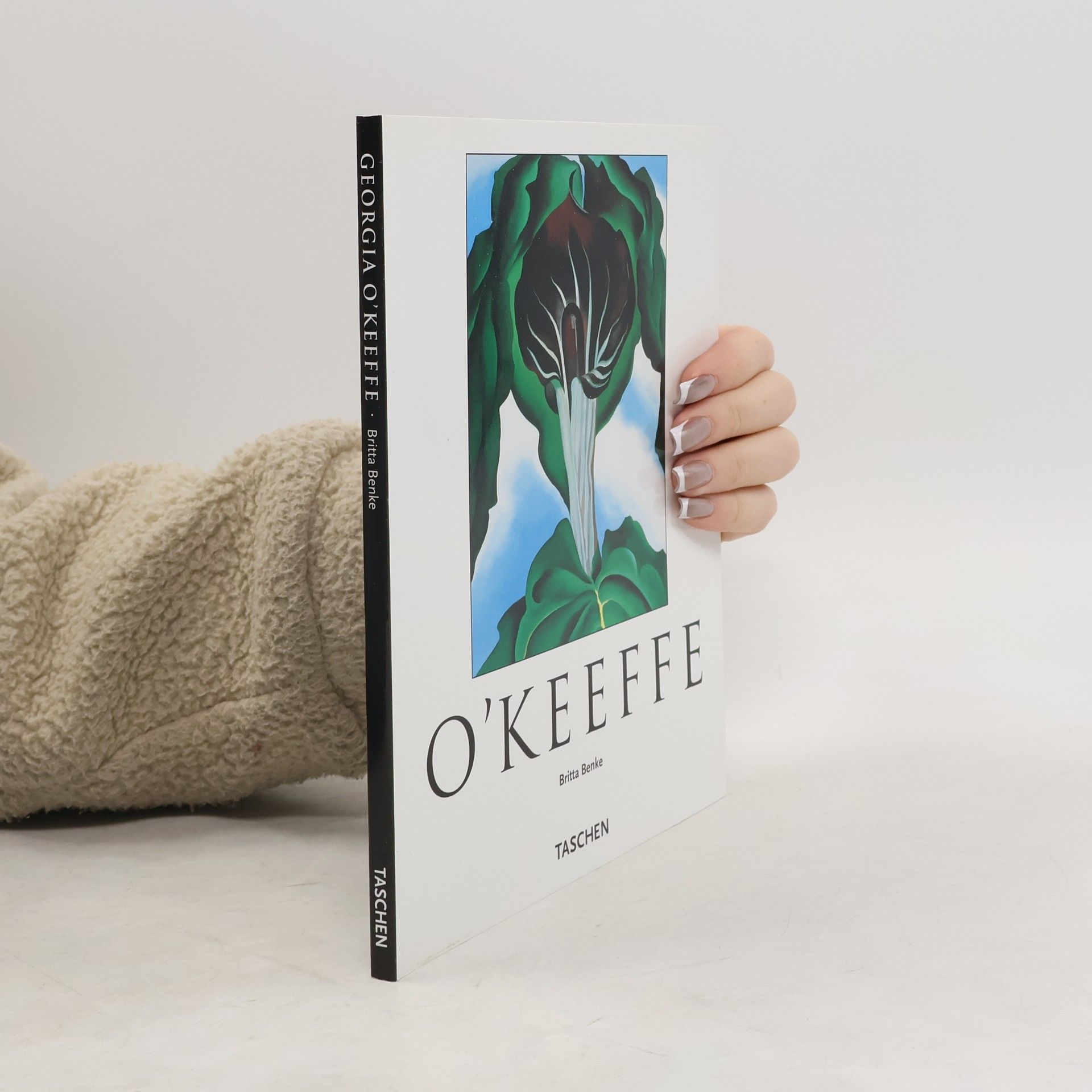 Georgia O'Keeffe. 1887-1986. Flowers in the desert