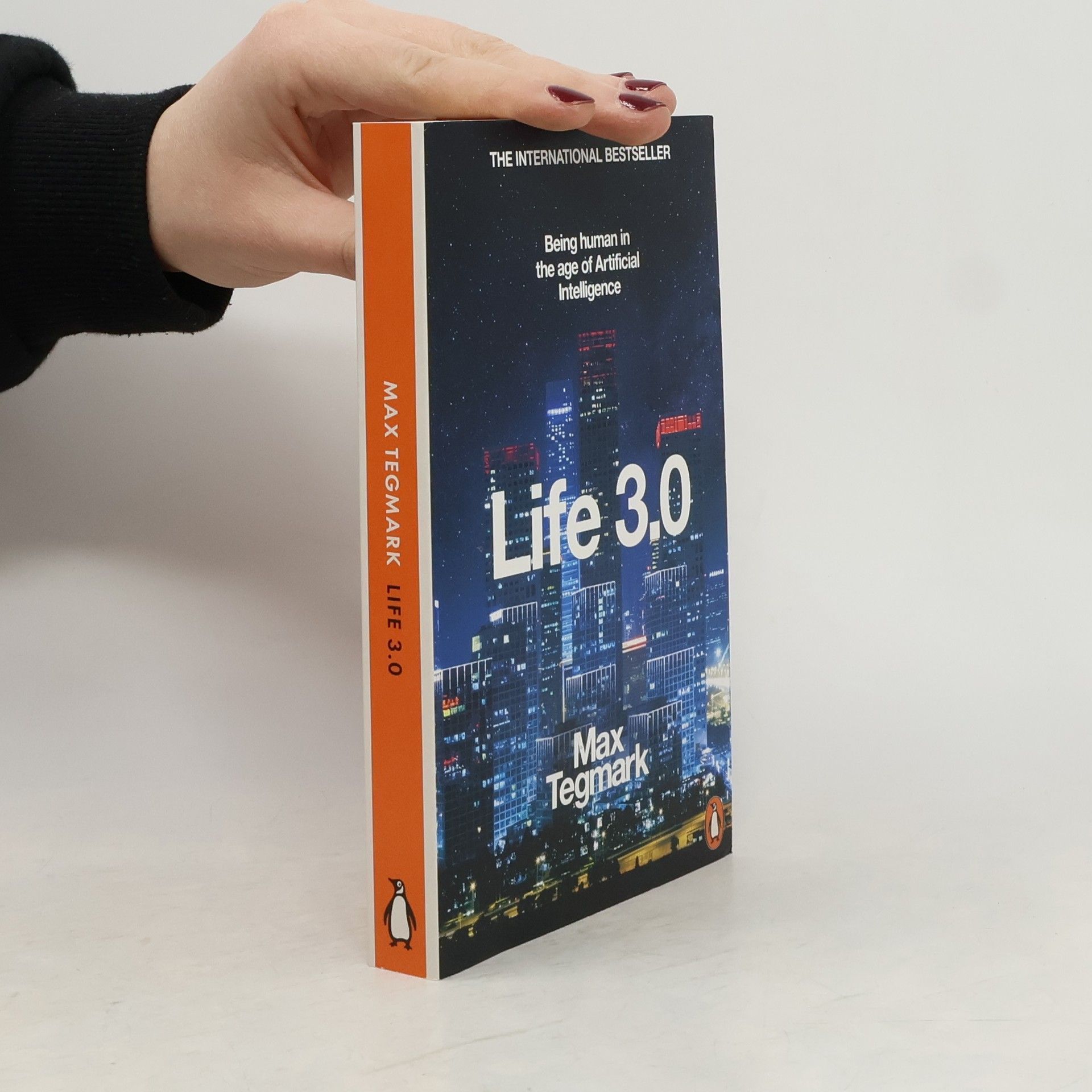 Life 3.0 : being human in the age of artificial intelligence