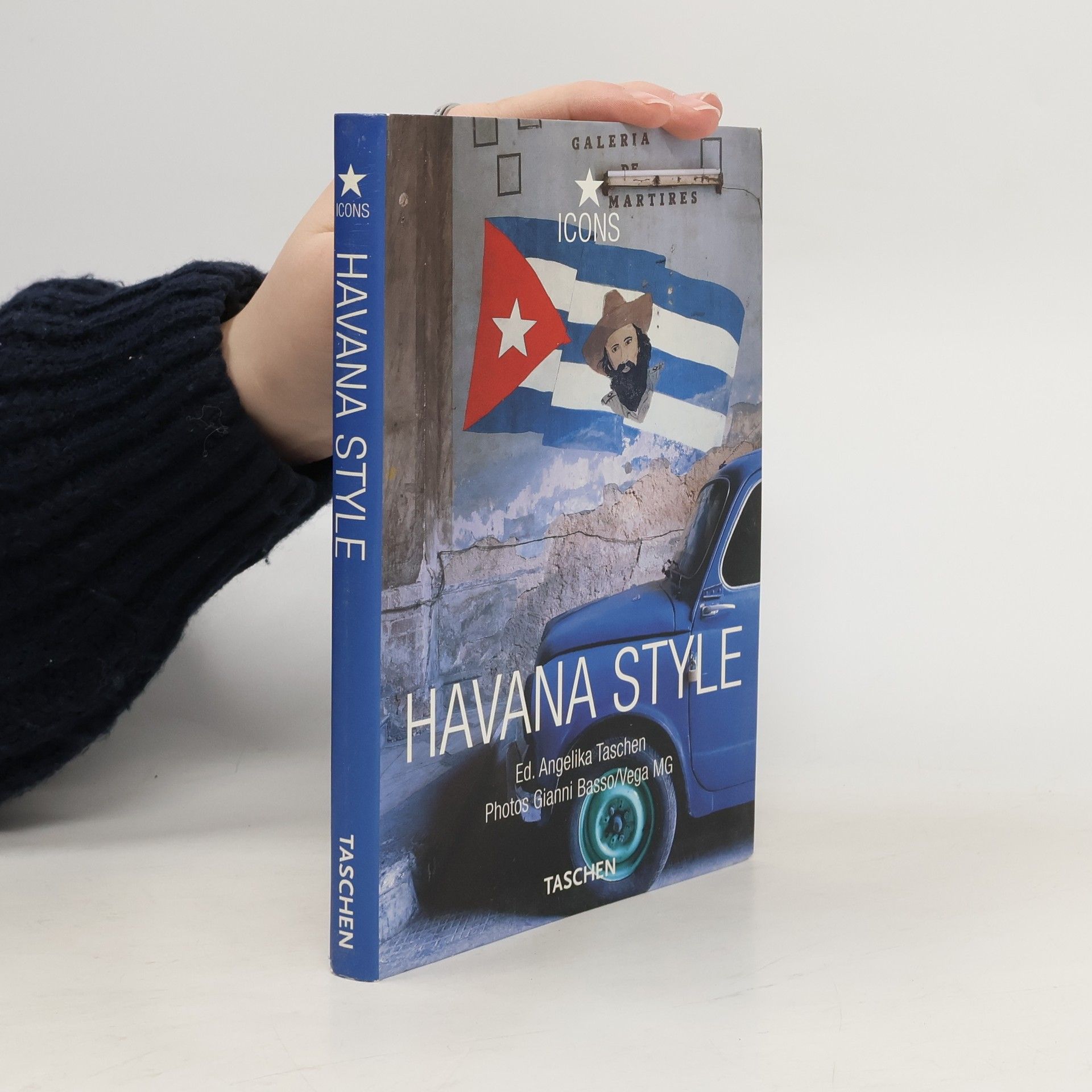 Angelika Taschen Havana style