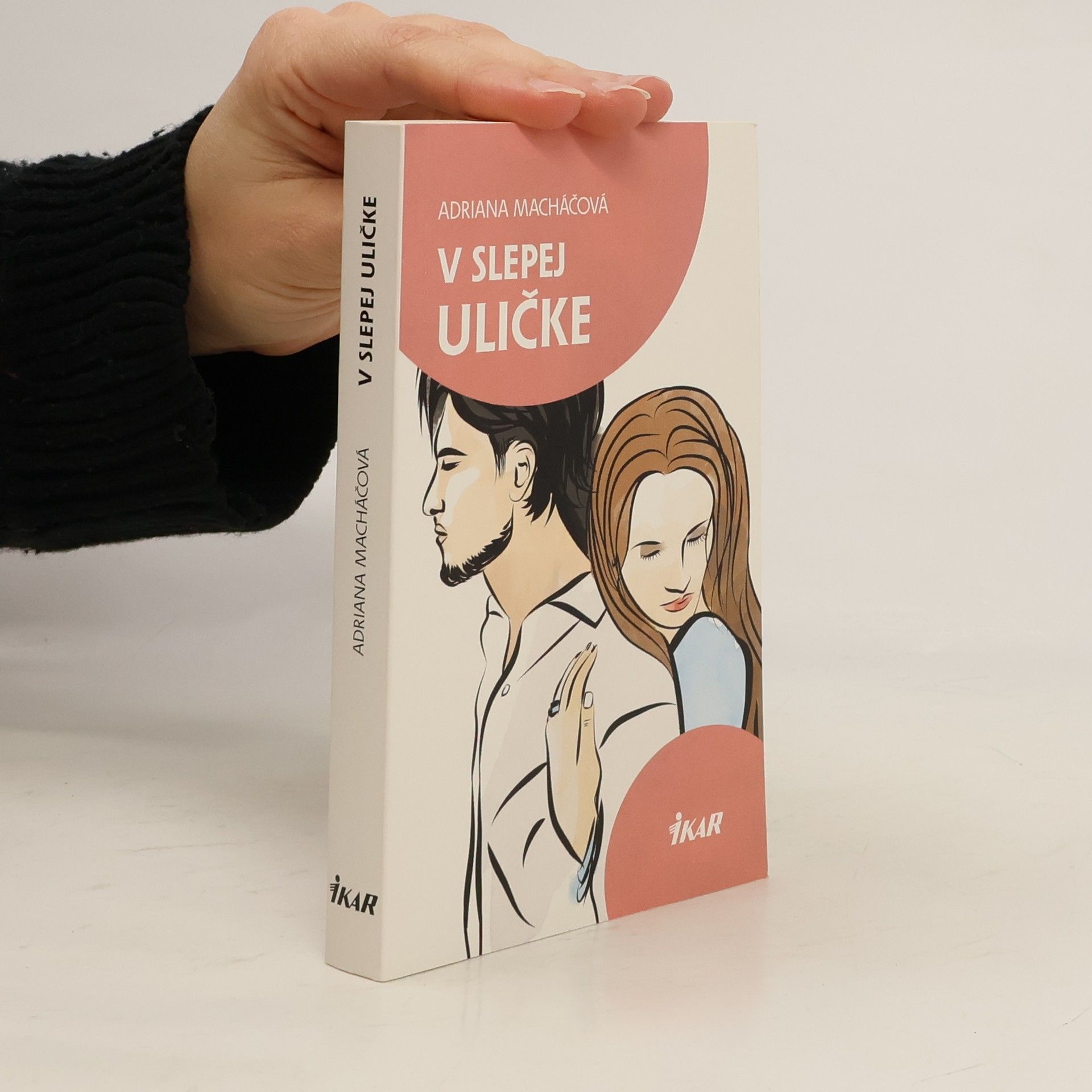 Adriana Machac V slepej uličke