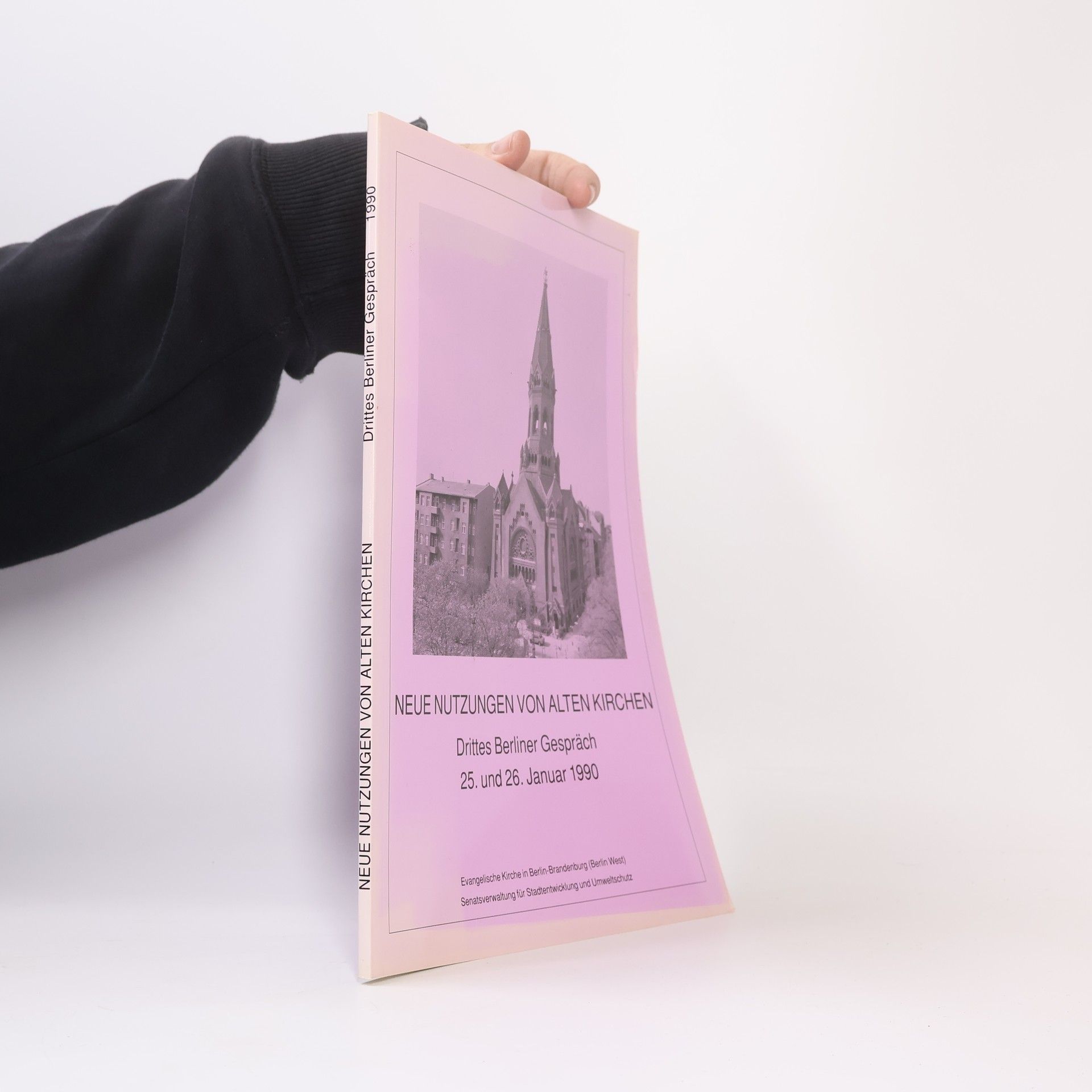 Various authors Neue Nutzungen von alten Kirchen
