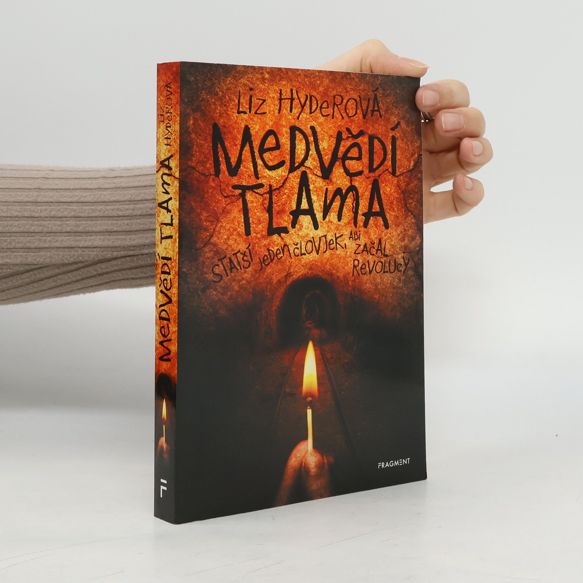 Liz Hyder Medvědí tlama