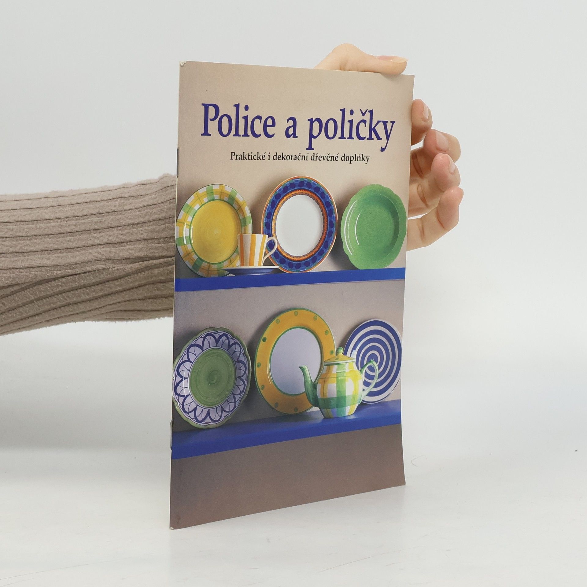 Greg Cheetham Police a poličky