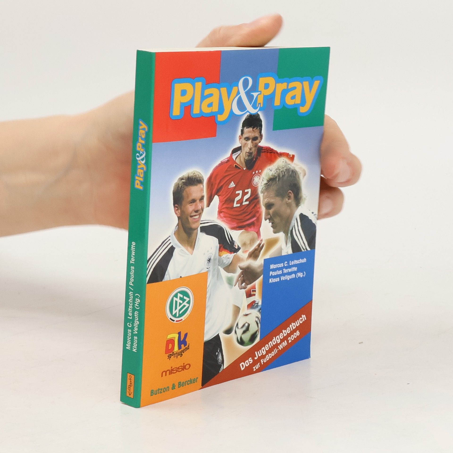 Marcus C. Leitschuh Play & pray