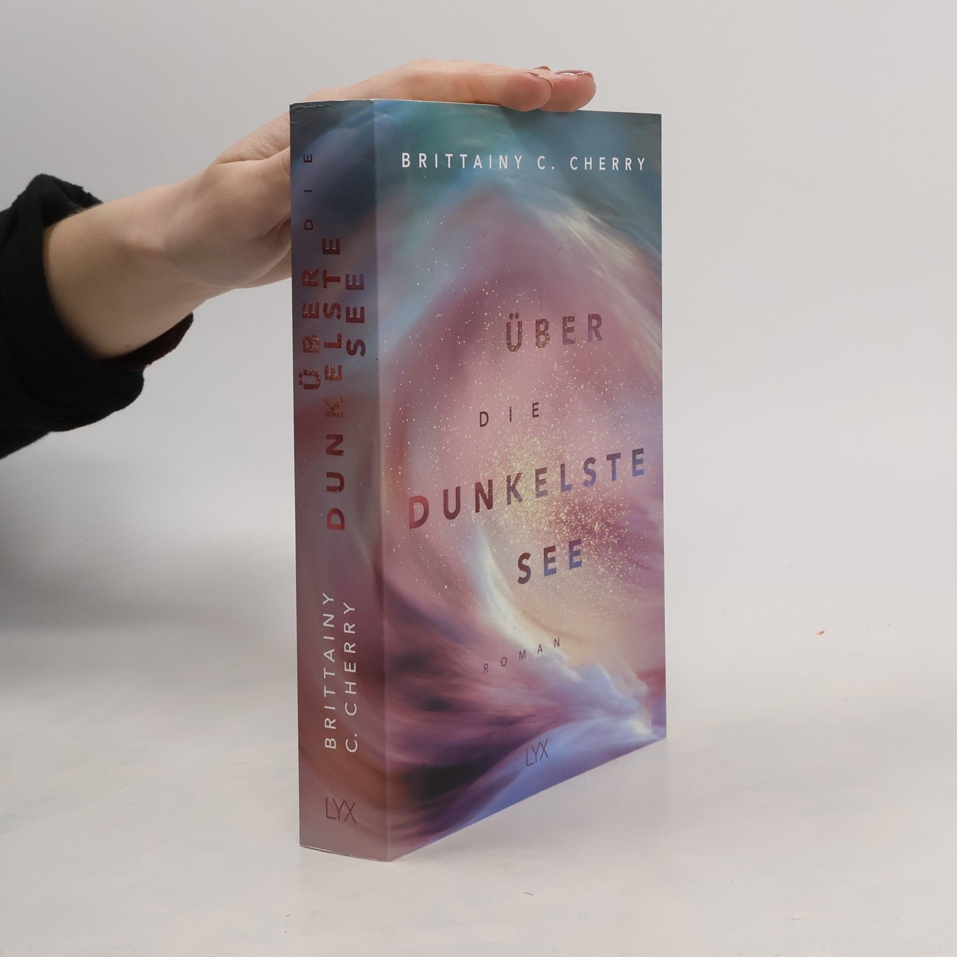 Brittainy C. Cherry Über die dunkelste See