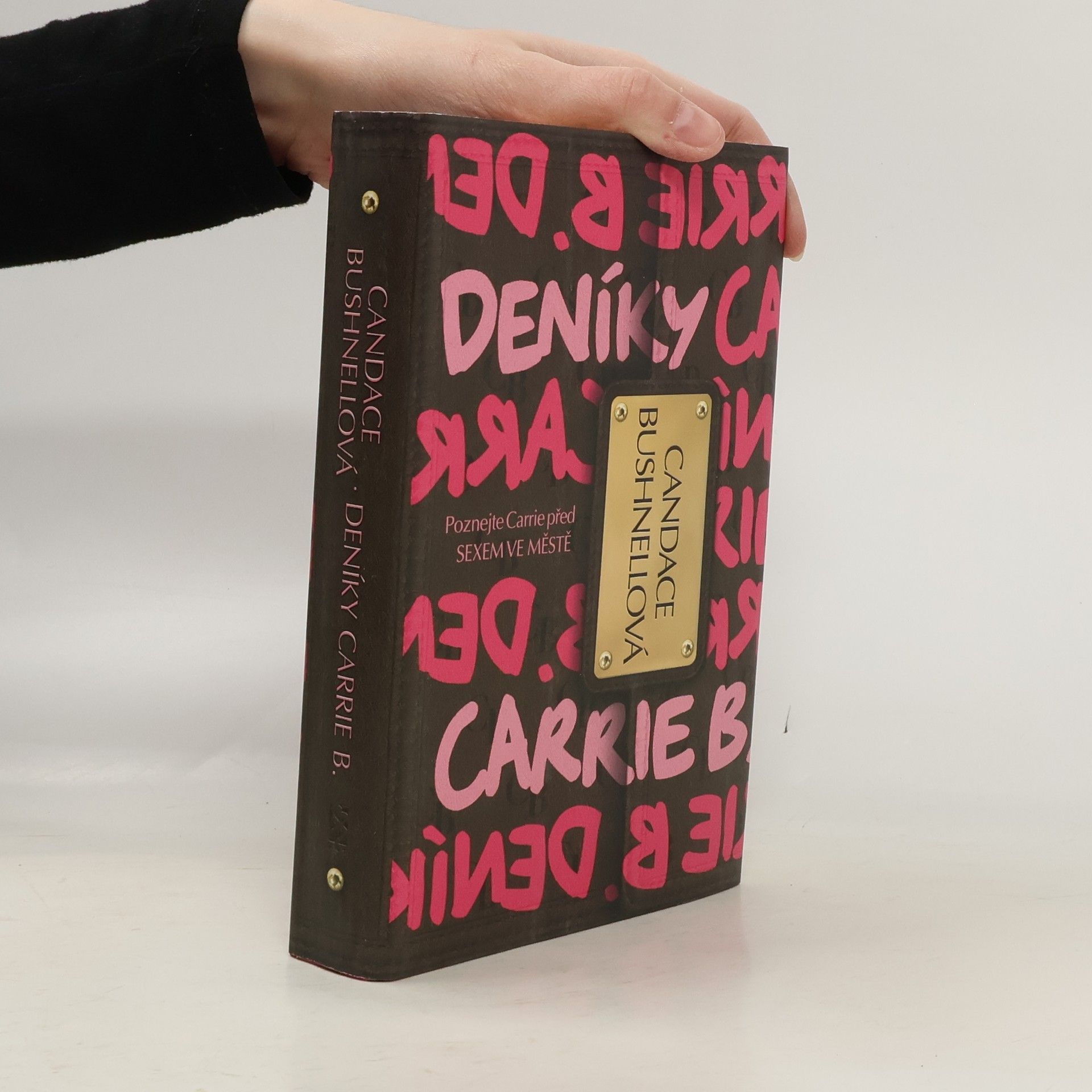 Candace Bushnell Deníky Carrie B.