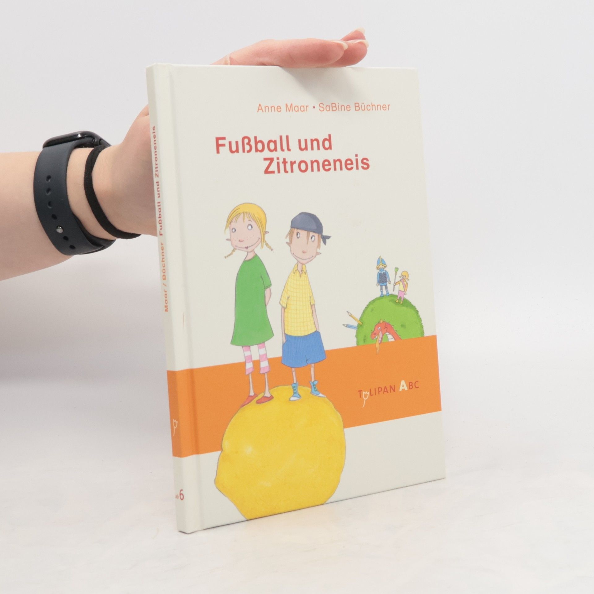 Fußball und Zitroneneis