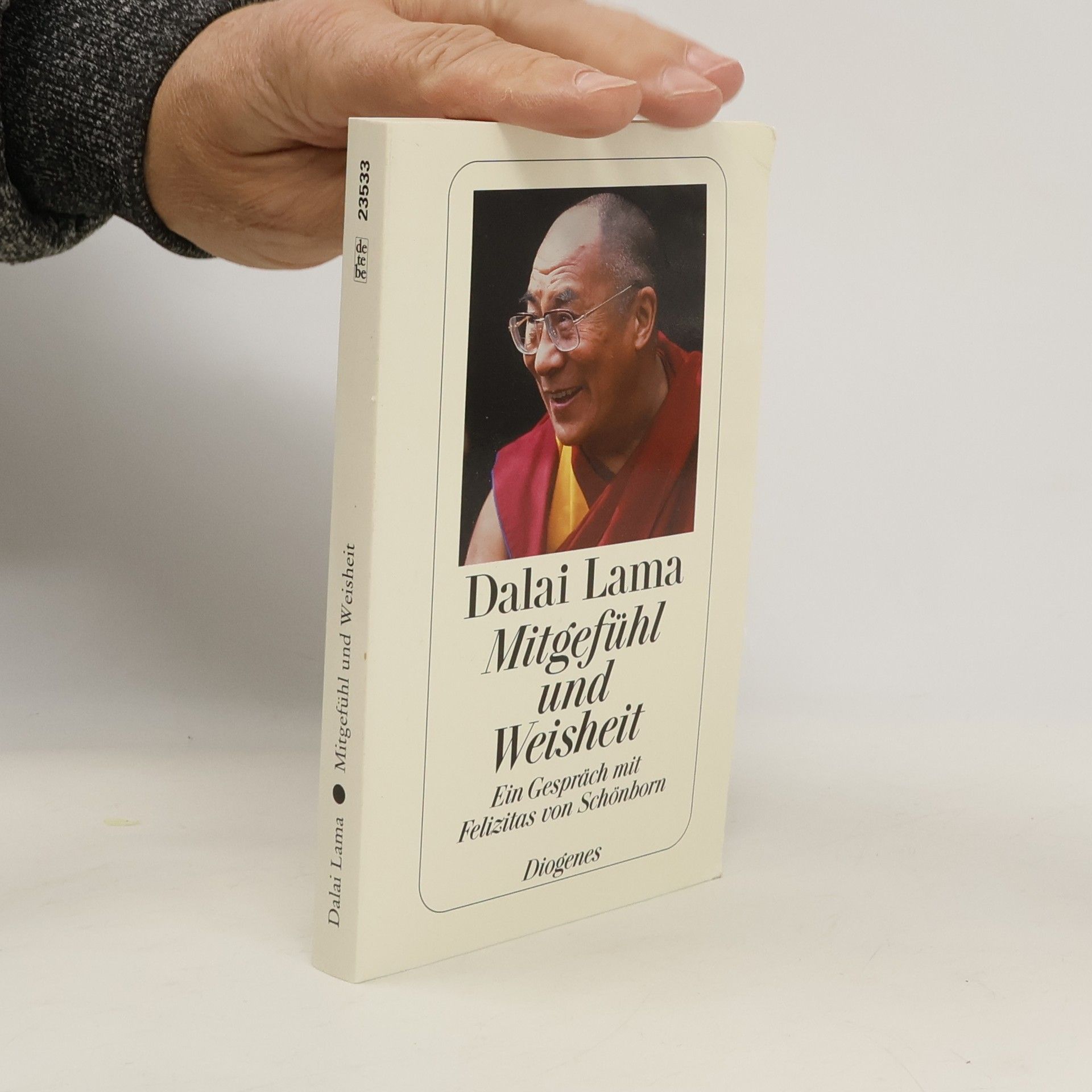 Bstan-vdzin-rgya-mtsho Mitgefühl und Weisheit