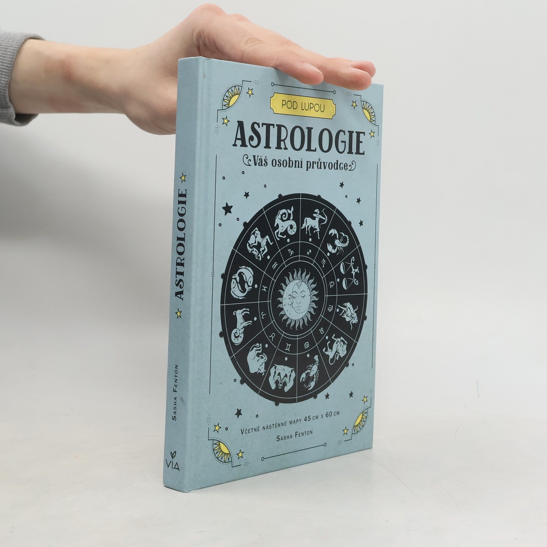 Sasha Fenton Astrologie : váš osobní průvodce