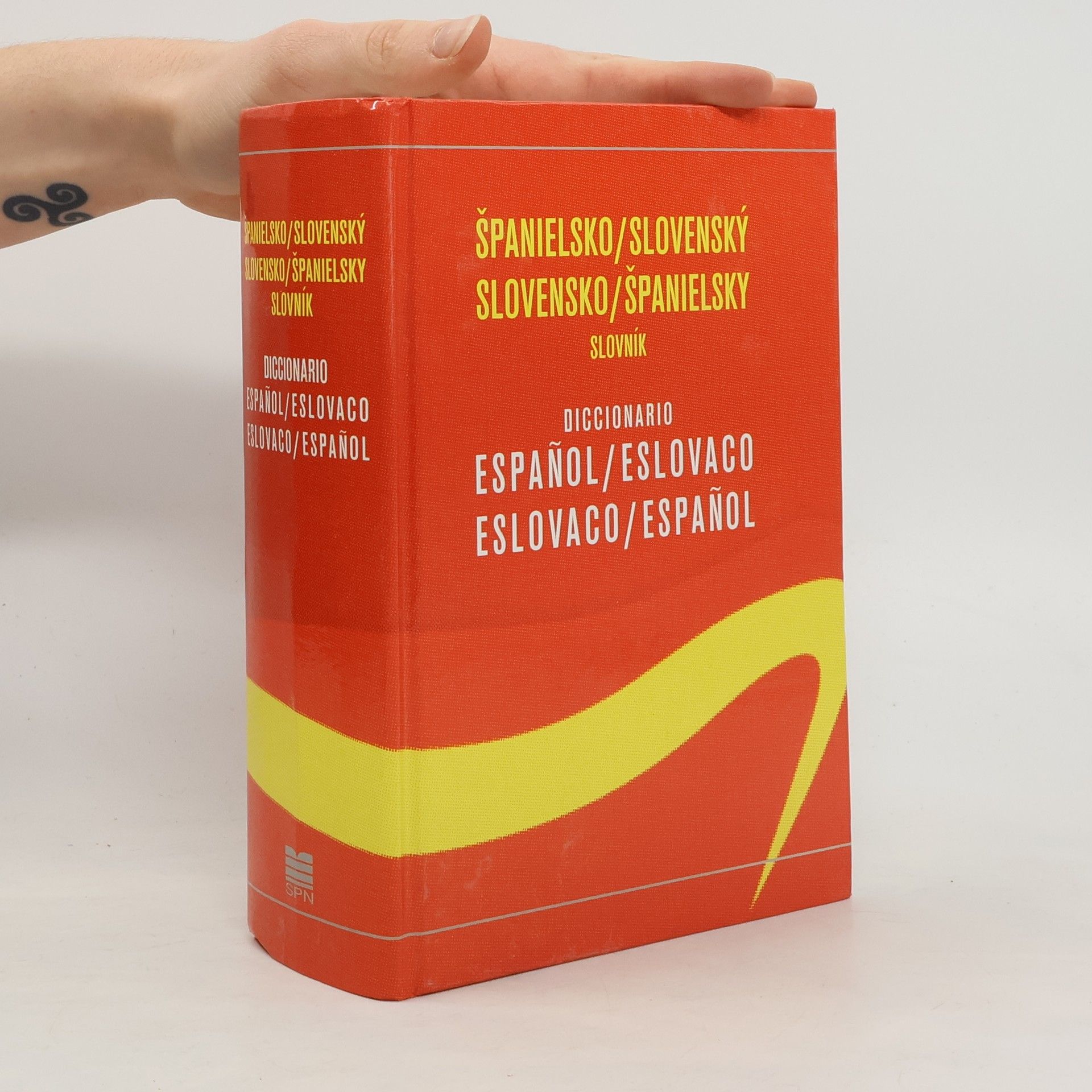 Auteurscollectief Španielsko-slovenský, slovensko-španielsky slovník