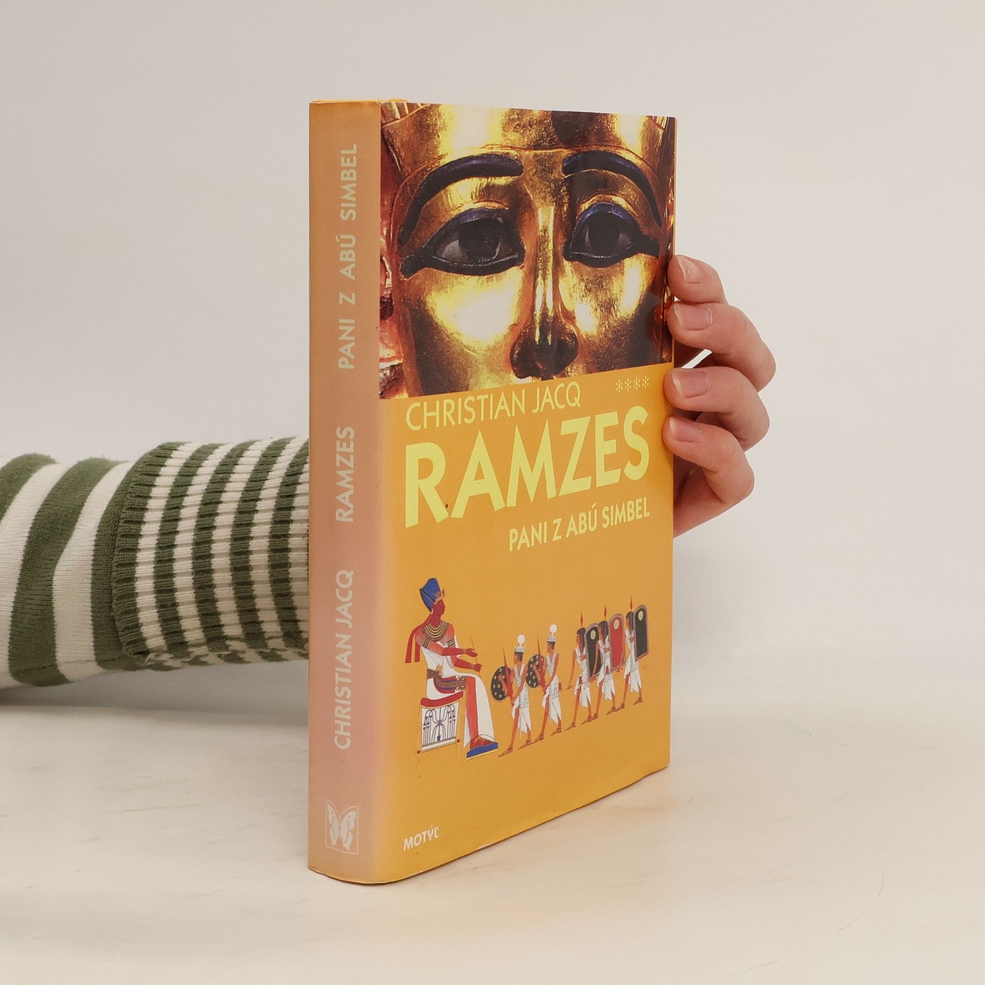 Christian Jacq Ramzes: pani z Abú Simbel