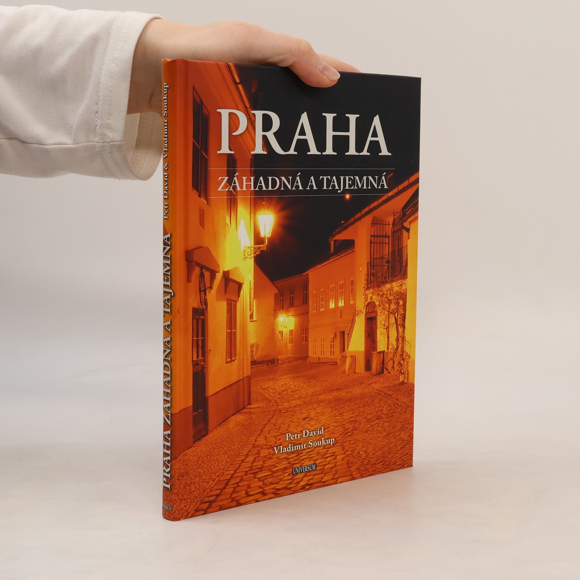 P. David Praha záhadná a tajemná