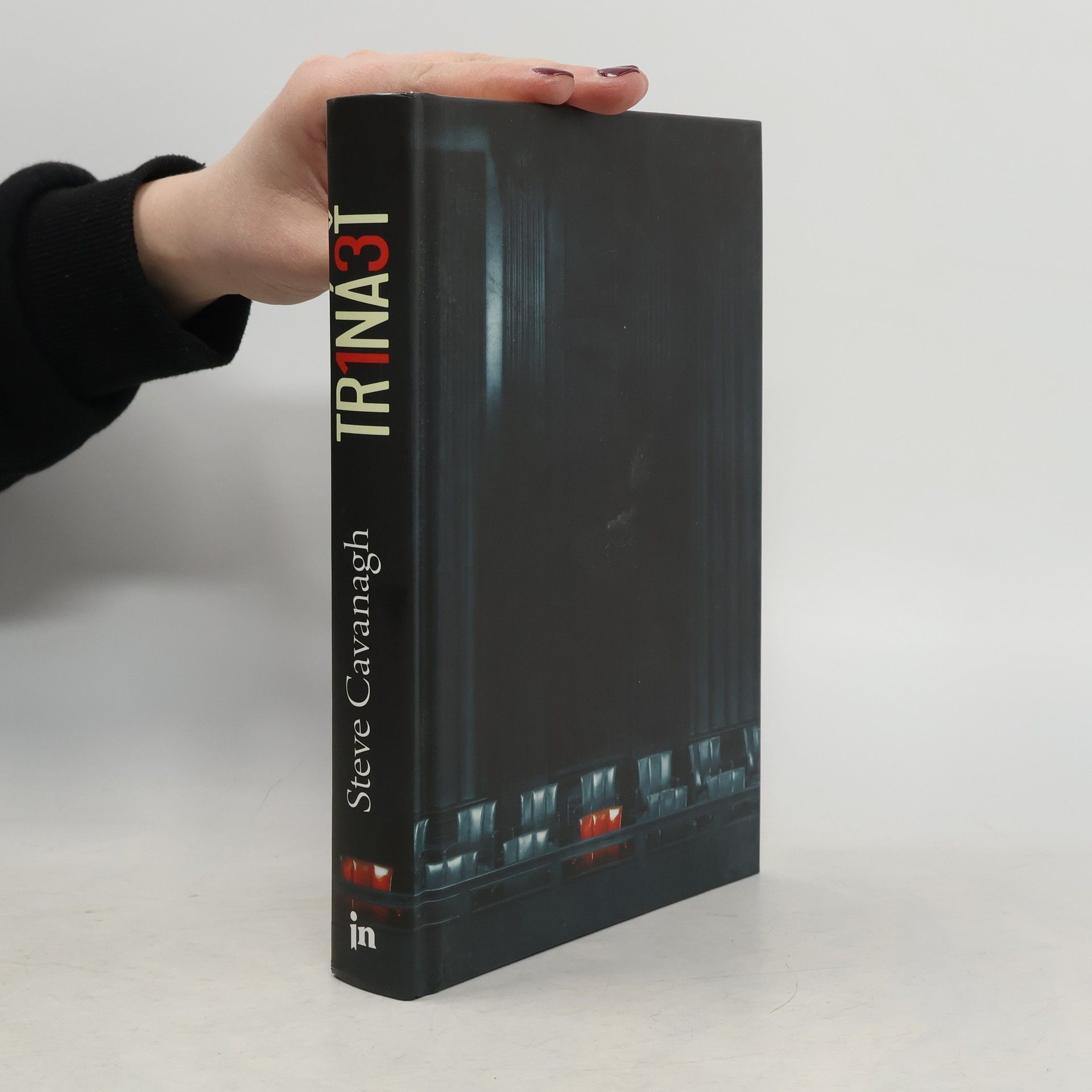 Steve Cavanagh Trinásť