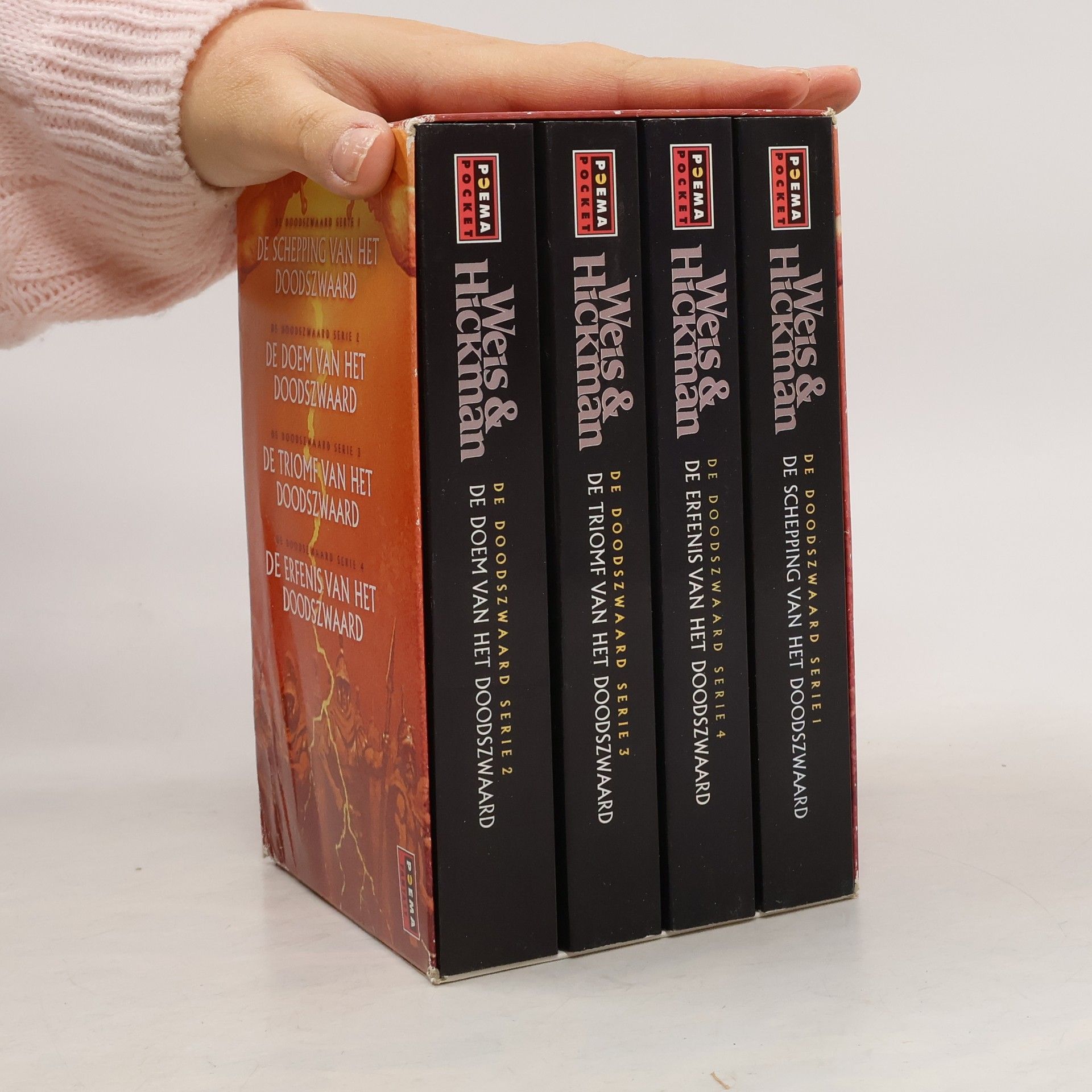 Autorenkollektiv Weis & Hickman. De Doodszwaard serie 1-4